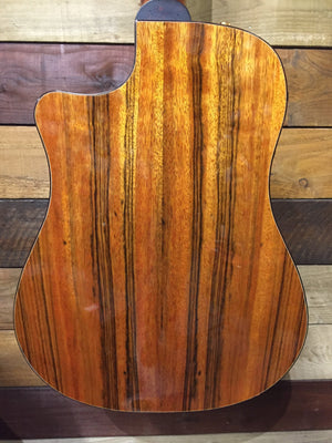 Fender Victor Bailey Acoustic Bass Natural Dao Figured Top 2008