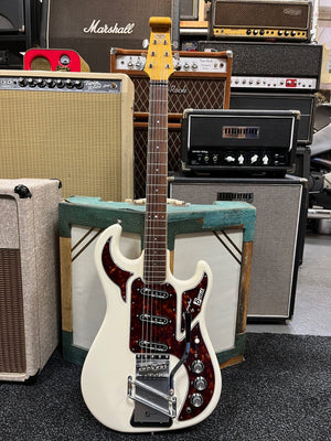 Burns The Marvin 40th anniversary legend 2004 Shadows white