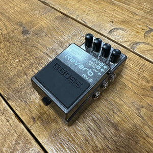 BOSS RV-6 Reverb Pedal