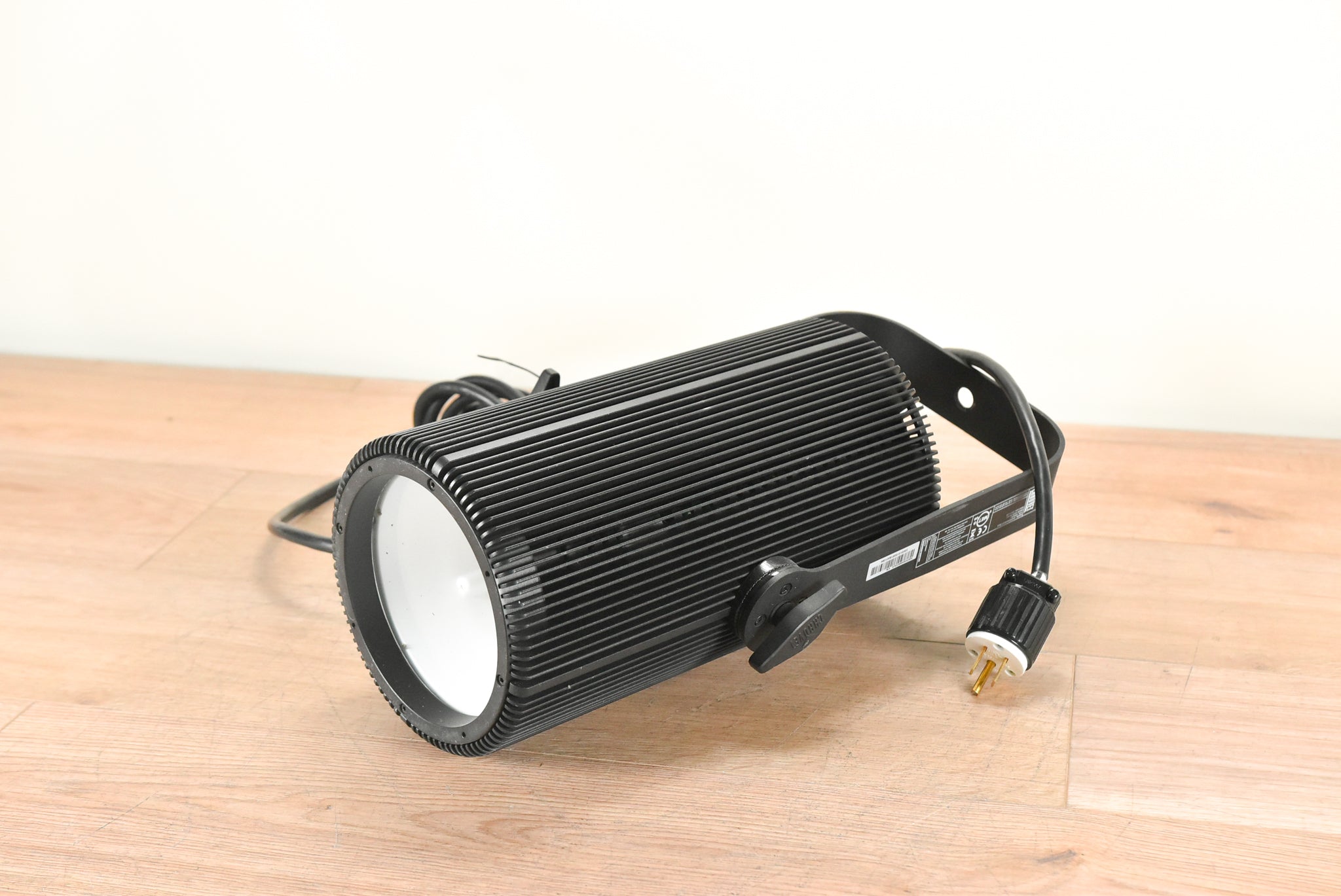 Chauvet Ovation H-605FC RGBAL LED House Light