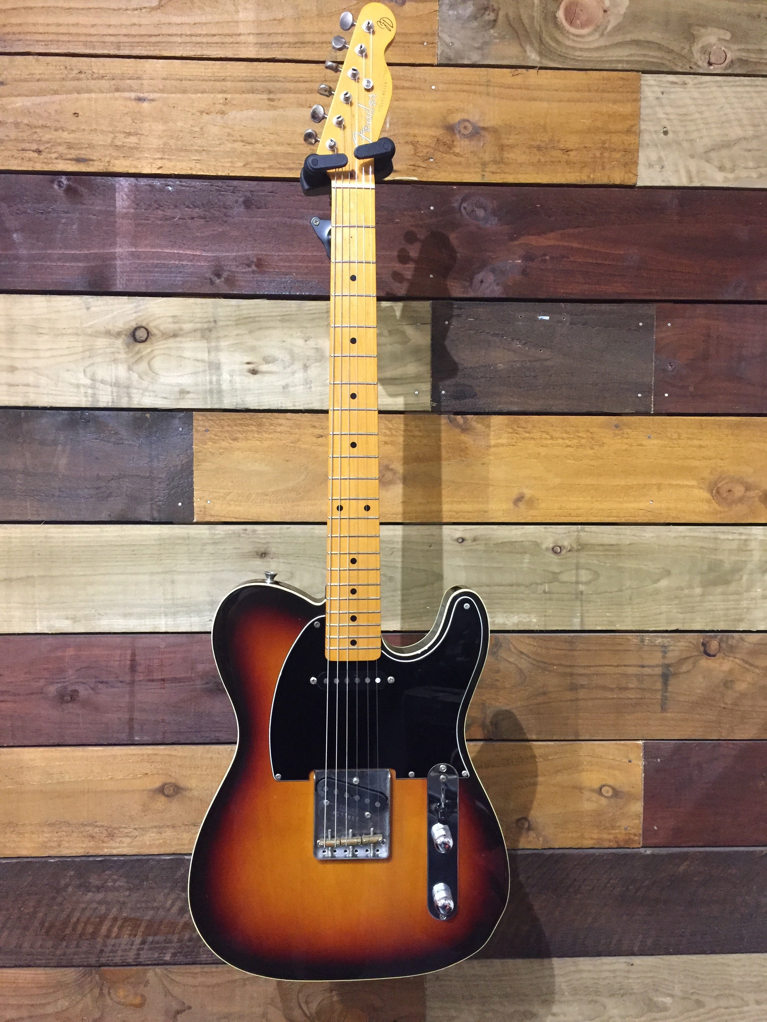 Fender Jerry Donahue Signature Telecaster MIJ 1990's 3-Color Sunburst