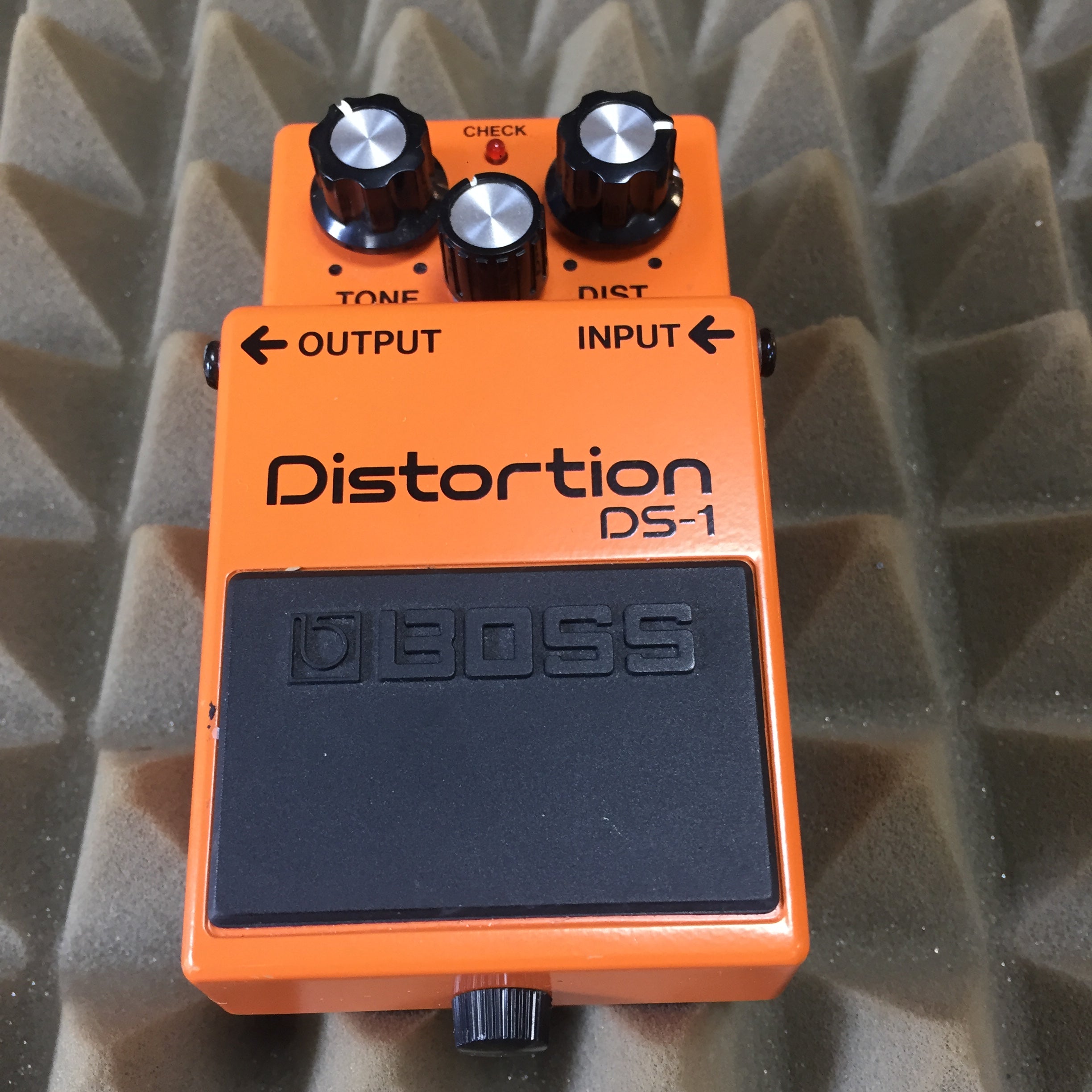 Boss DS-1 Distortion Silver Label 1994 - 2021