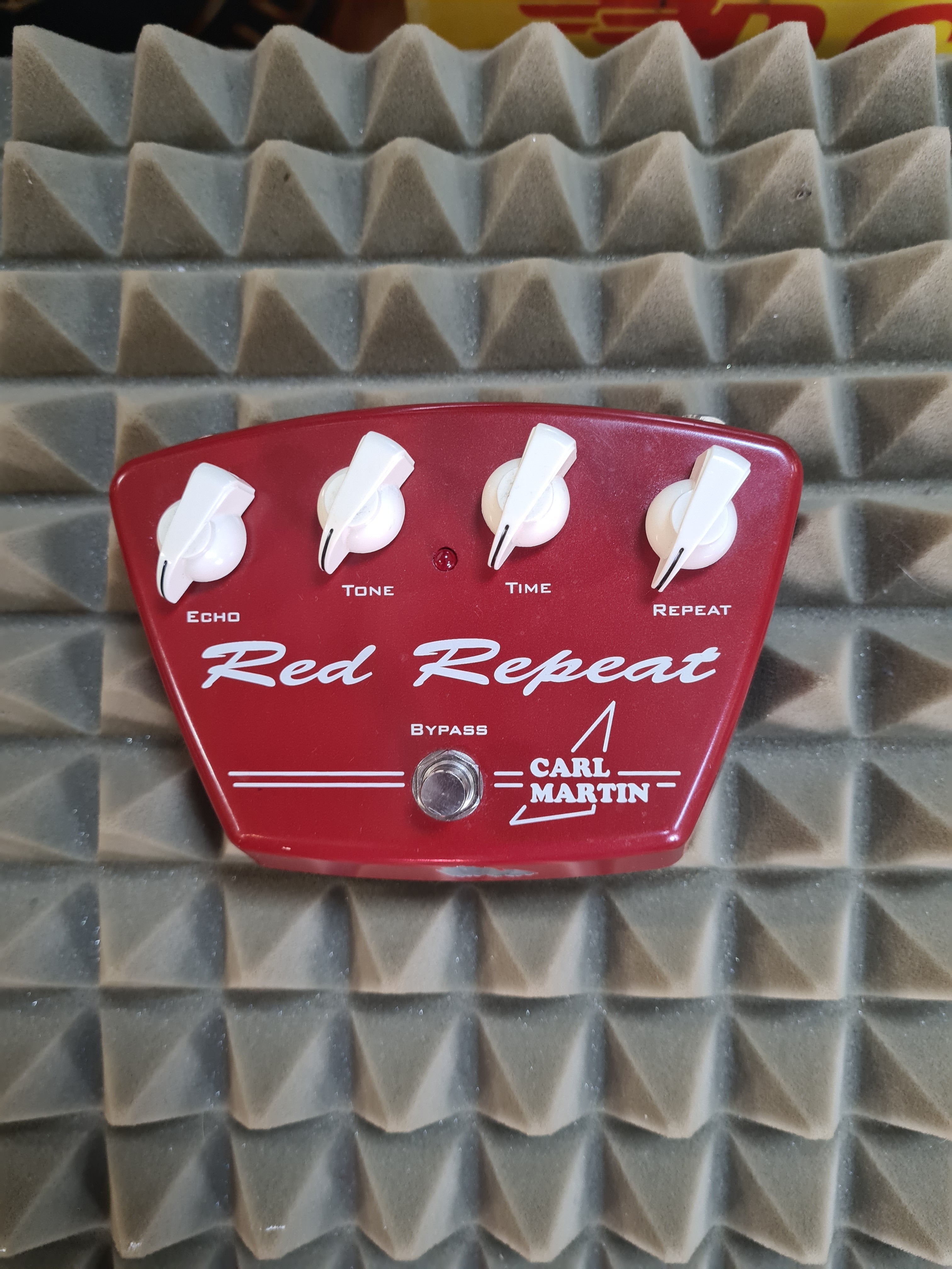 Carl Martin Red Repeat Delay