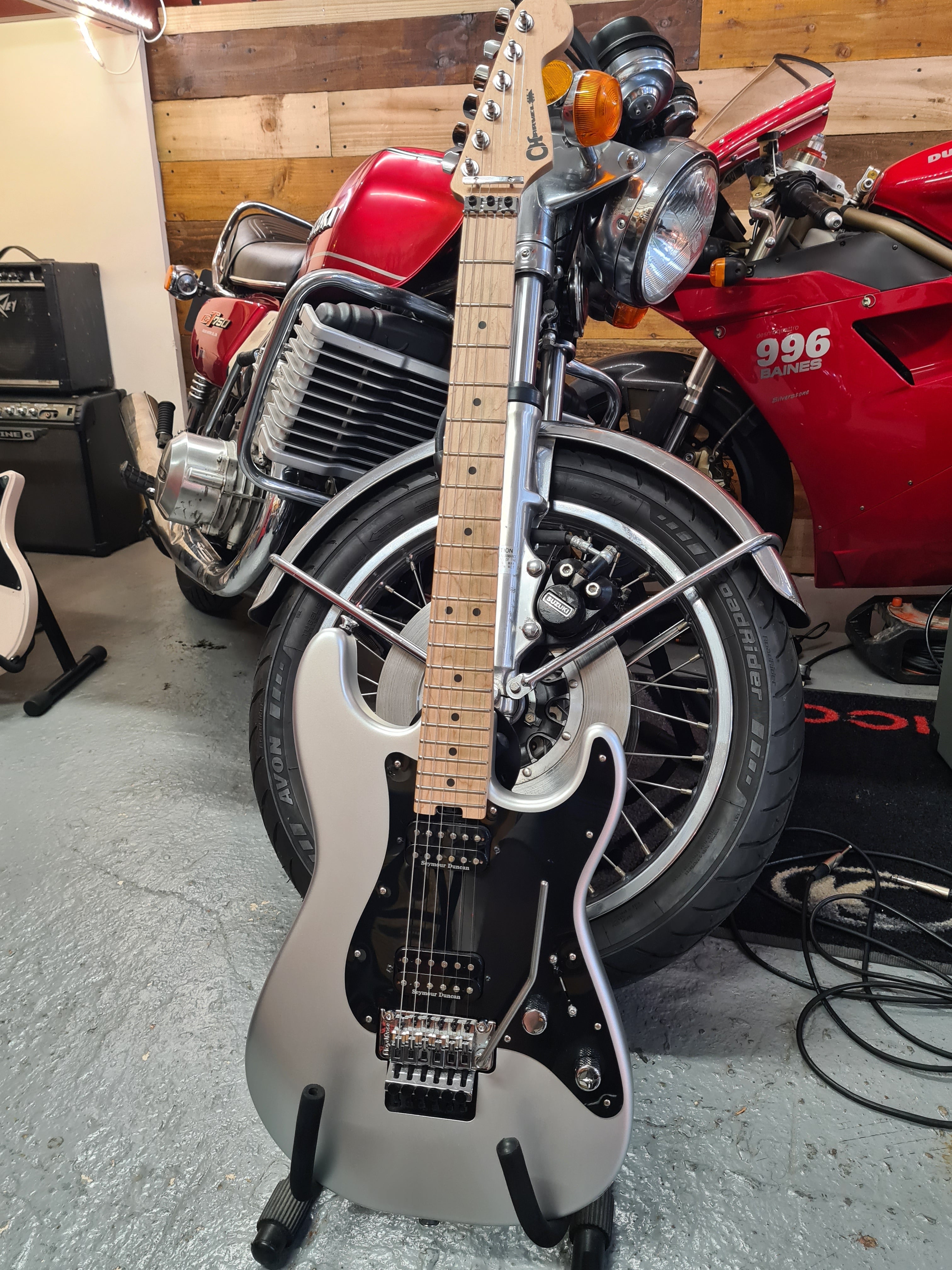 Charvel So Cal Style 1 HH FR M Satin Silver