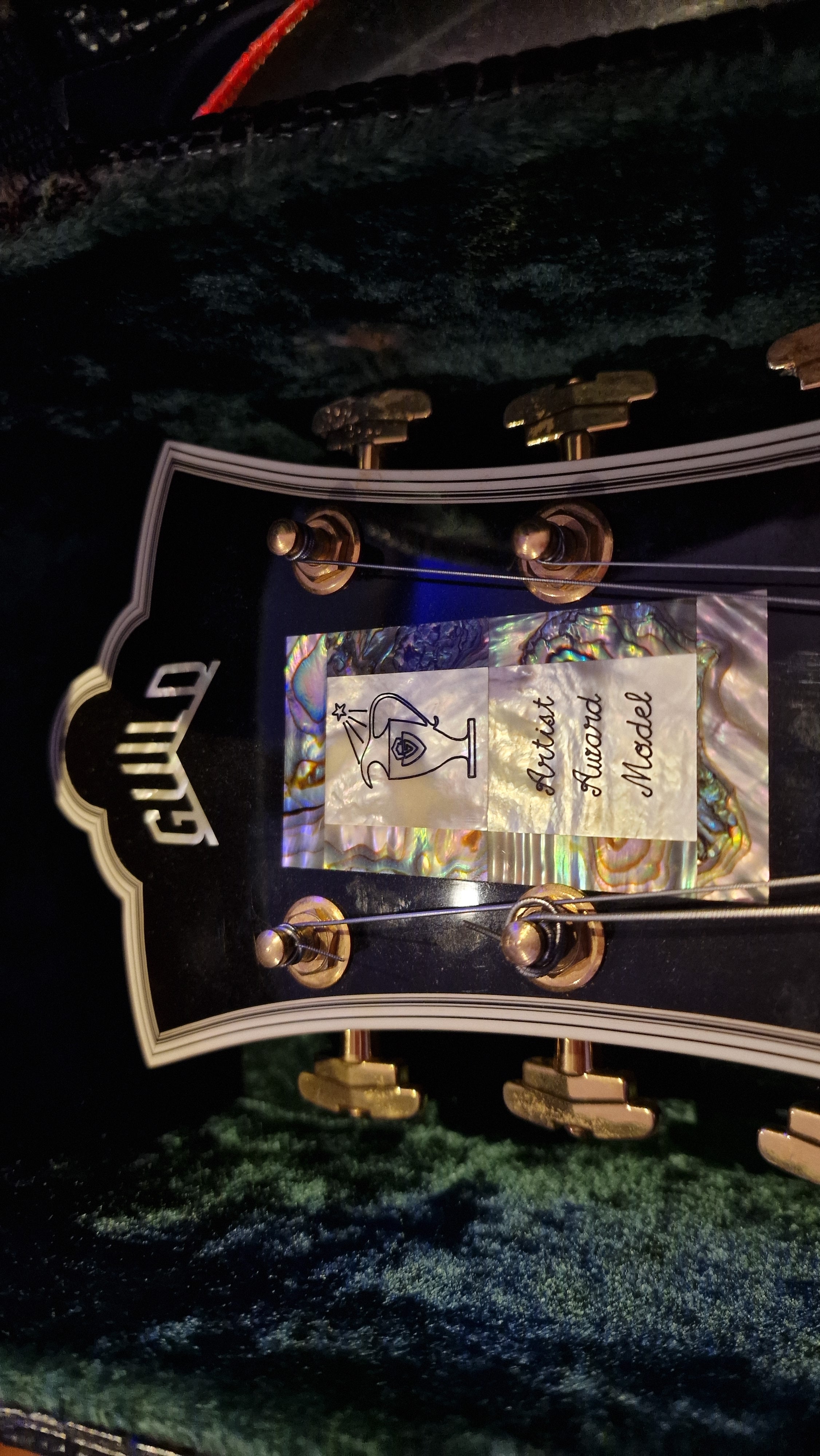 1995 Guild Artist Award USA Custom Shop American Archtop Jazz Guitar