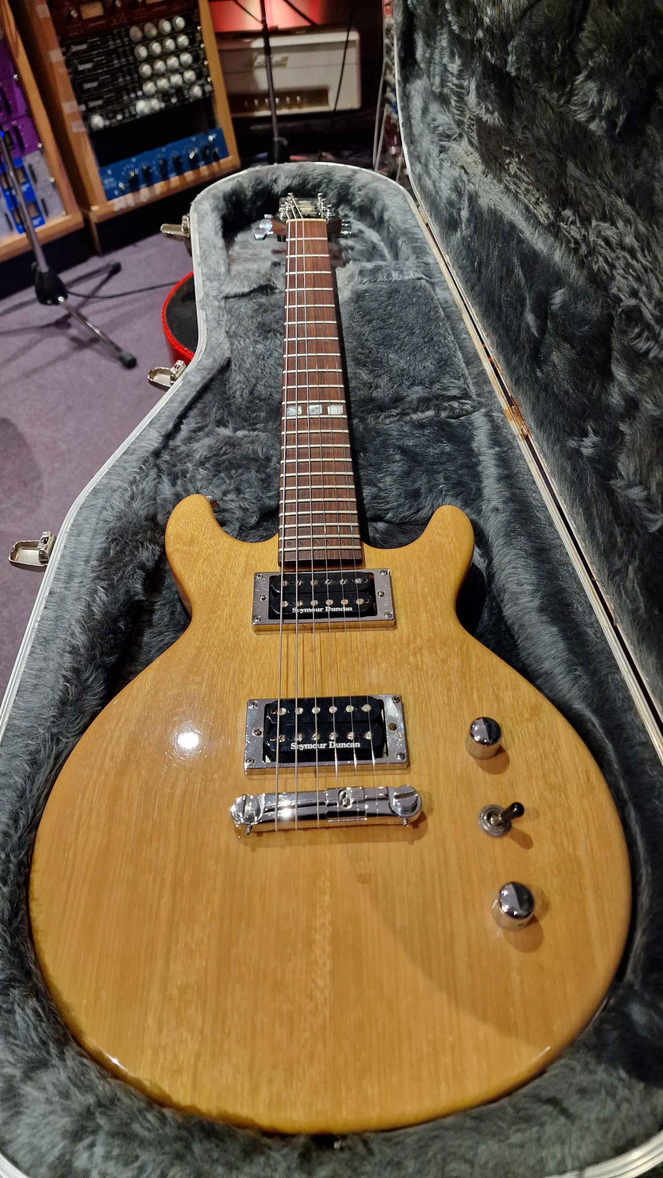 Jackson USA Scott Ian JJ1 Anthrax Signature Les Paul Jr DC Double Cut Korina Electric guitar