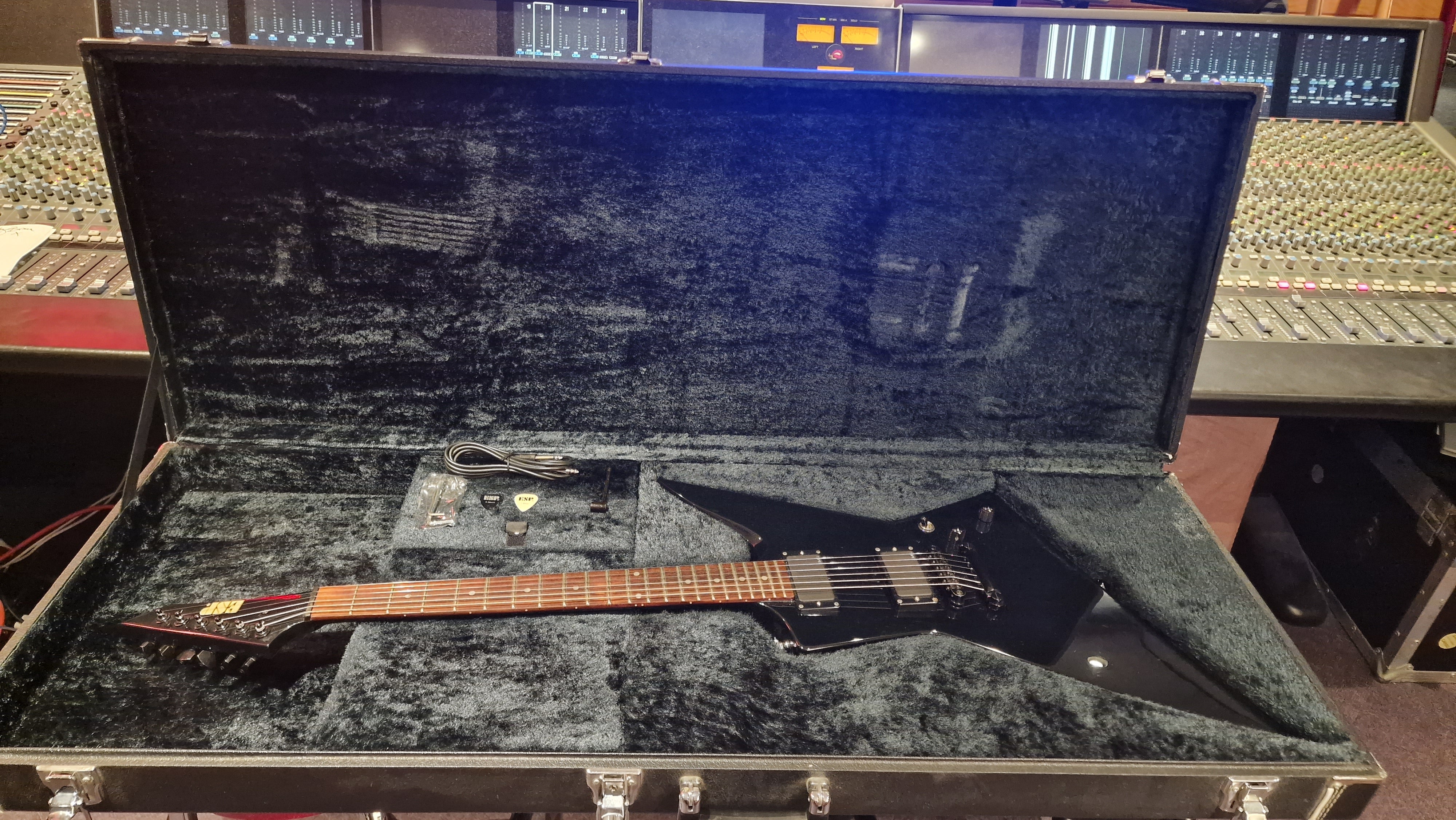 ESP EX Explorer 2003 James Hetfield Metallica EMG Electric Guitar MIJ Japan