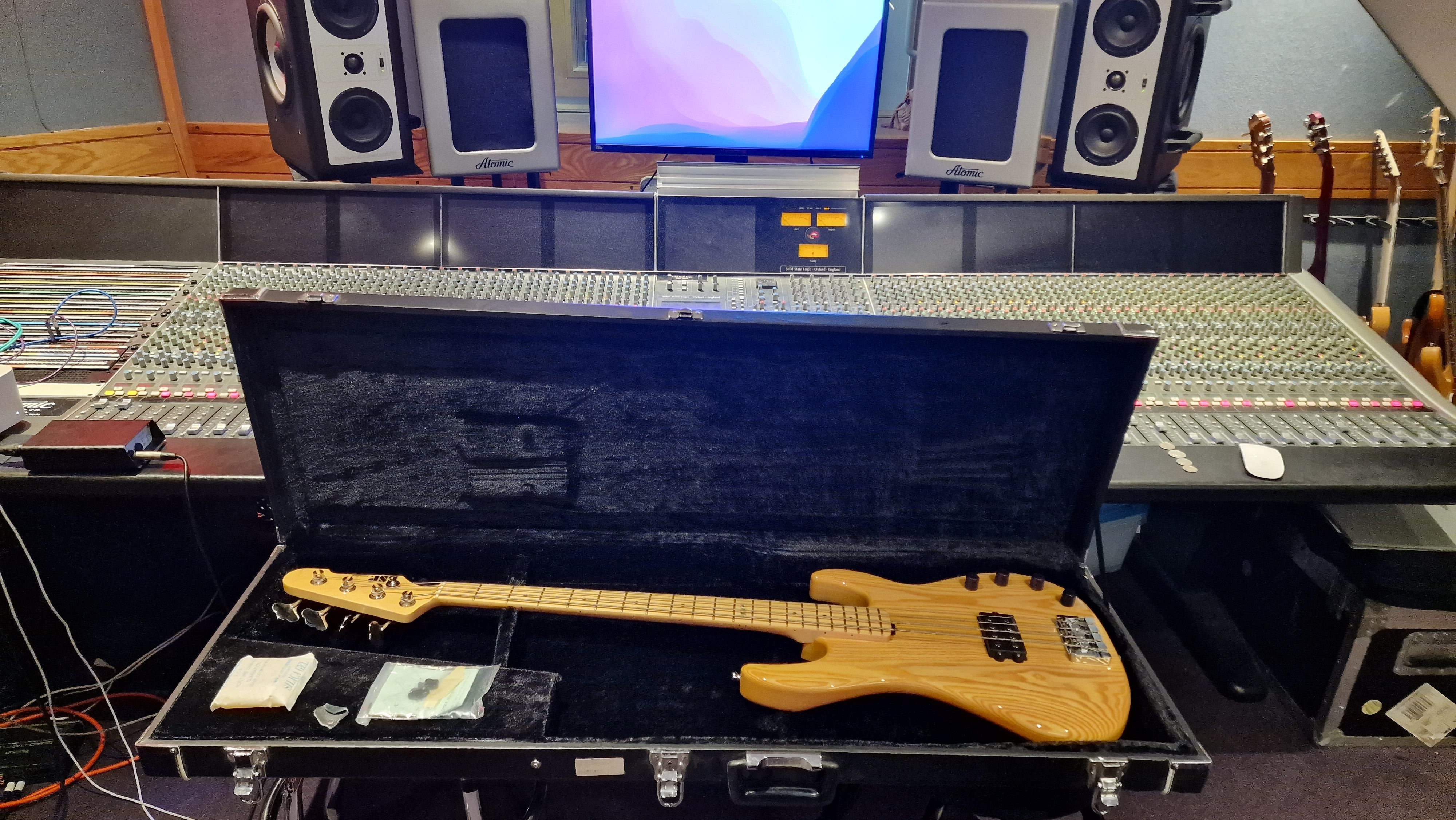 ESP AP-4 Active Precision Bass AP4 Music Man Stingray Style Natural Ash Bass Guitar BRAND NEW