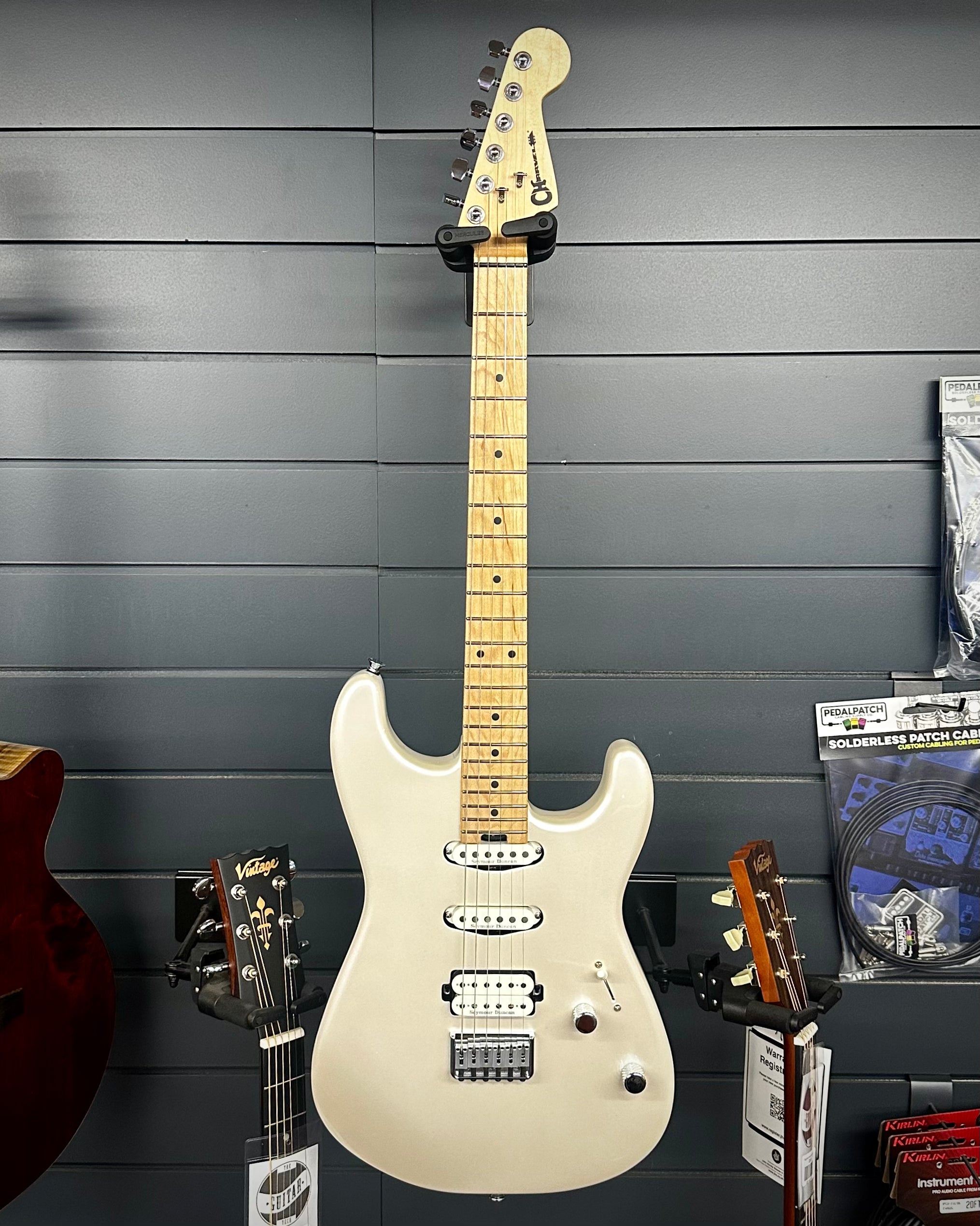 Charvel Pro-Mod San Dimas Style 1 HSS HT M - Platinum Pearl