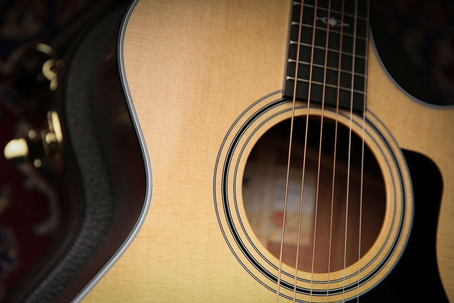 Taylor USA 312CE V Class Bracing Electro Acoustic & Hard Case