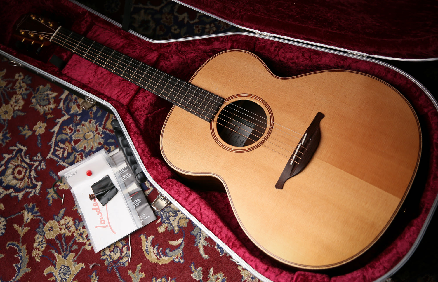 Lowden O32 Acoustic Guitar & Hard Case