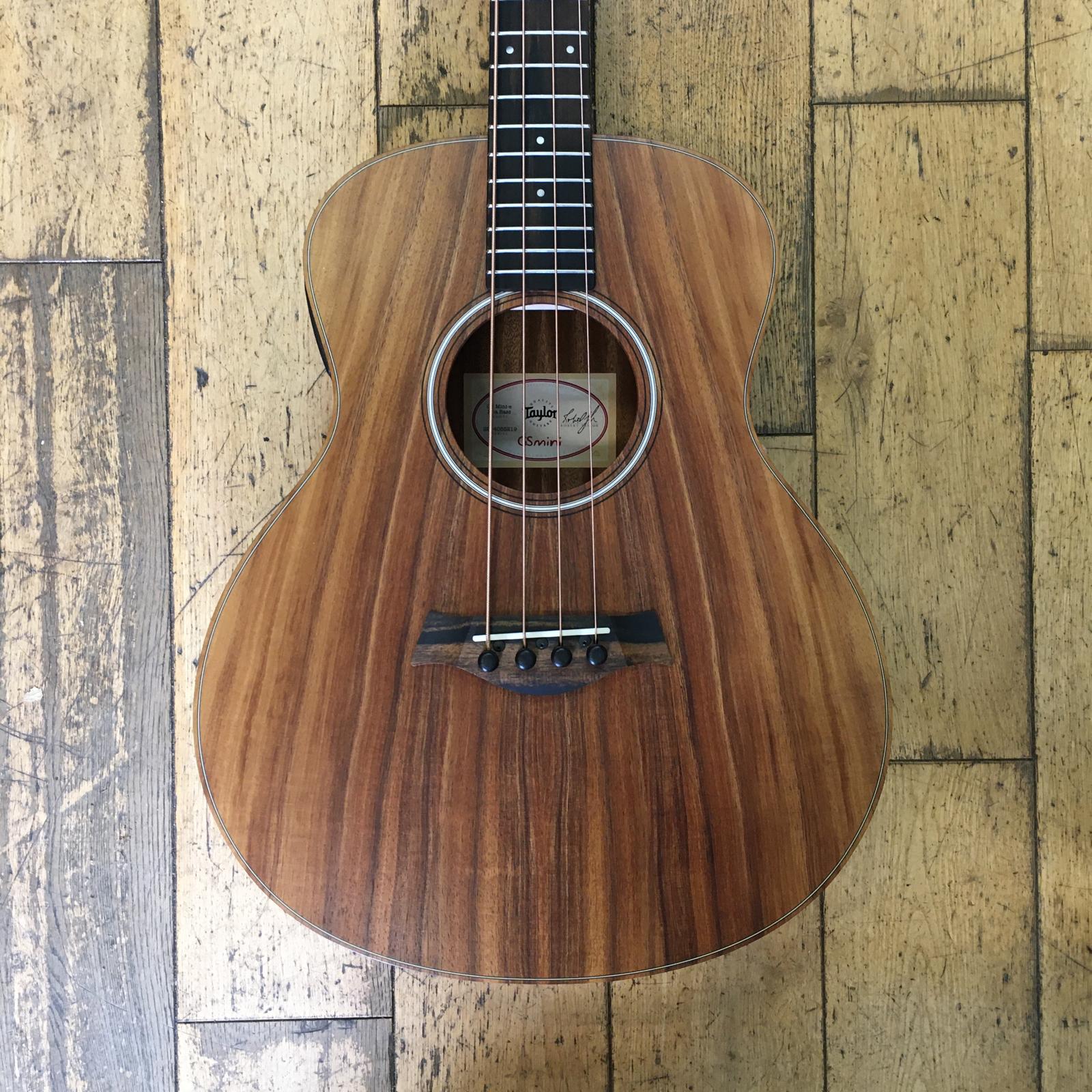Taylor GS Mini-e Koa Bass Pre Owned inc Gig Bag