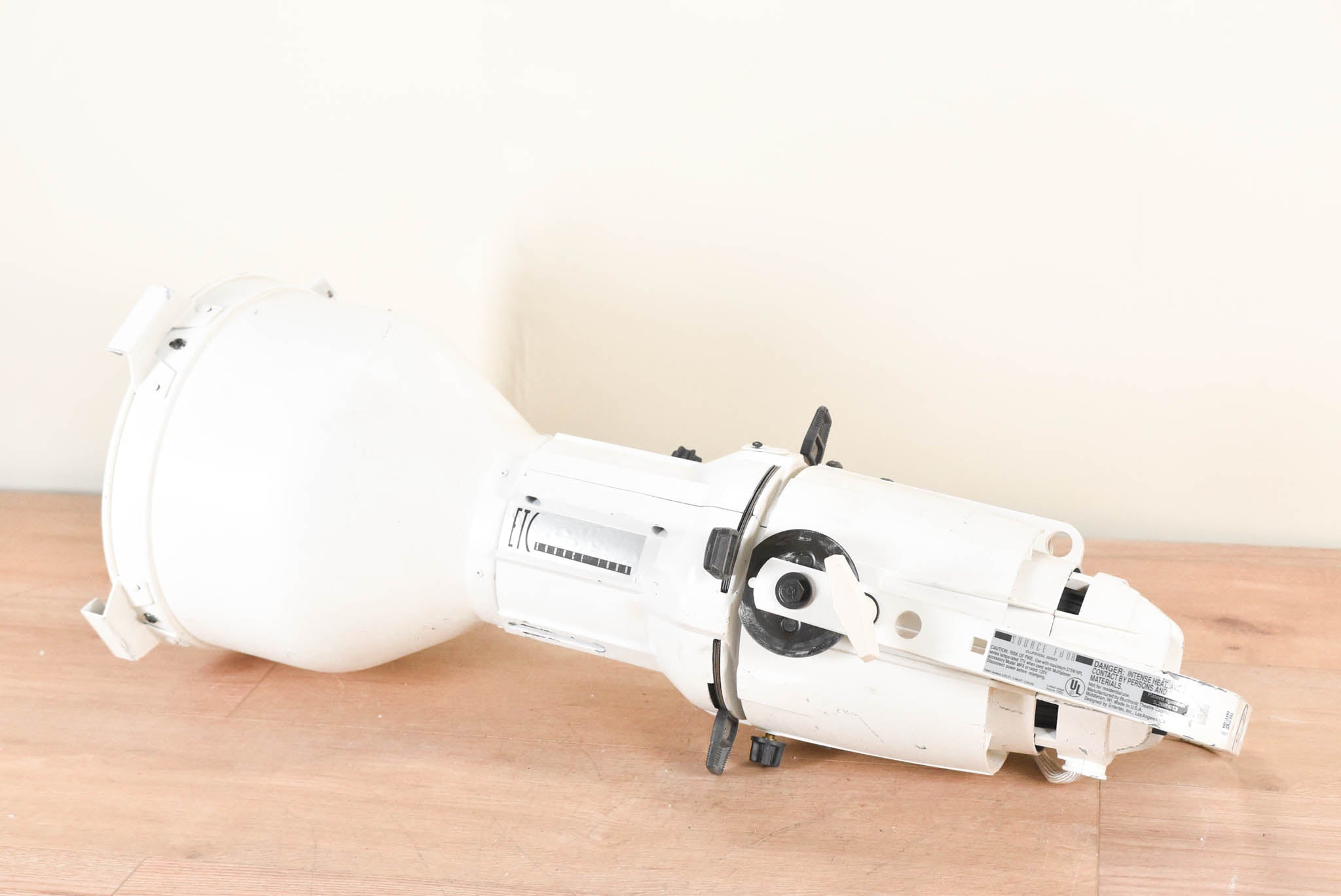 ETC Source Four 575 10 Degree Ellipsoidal Light