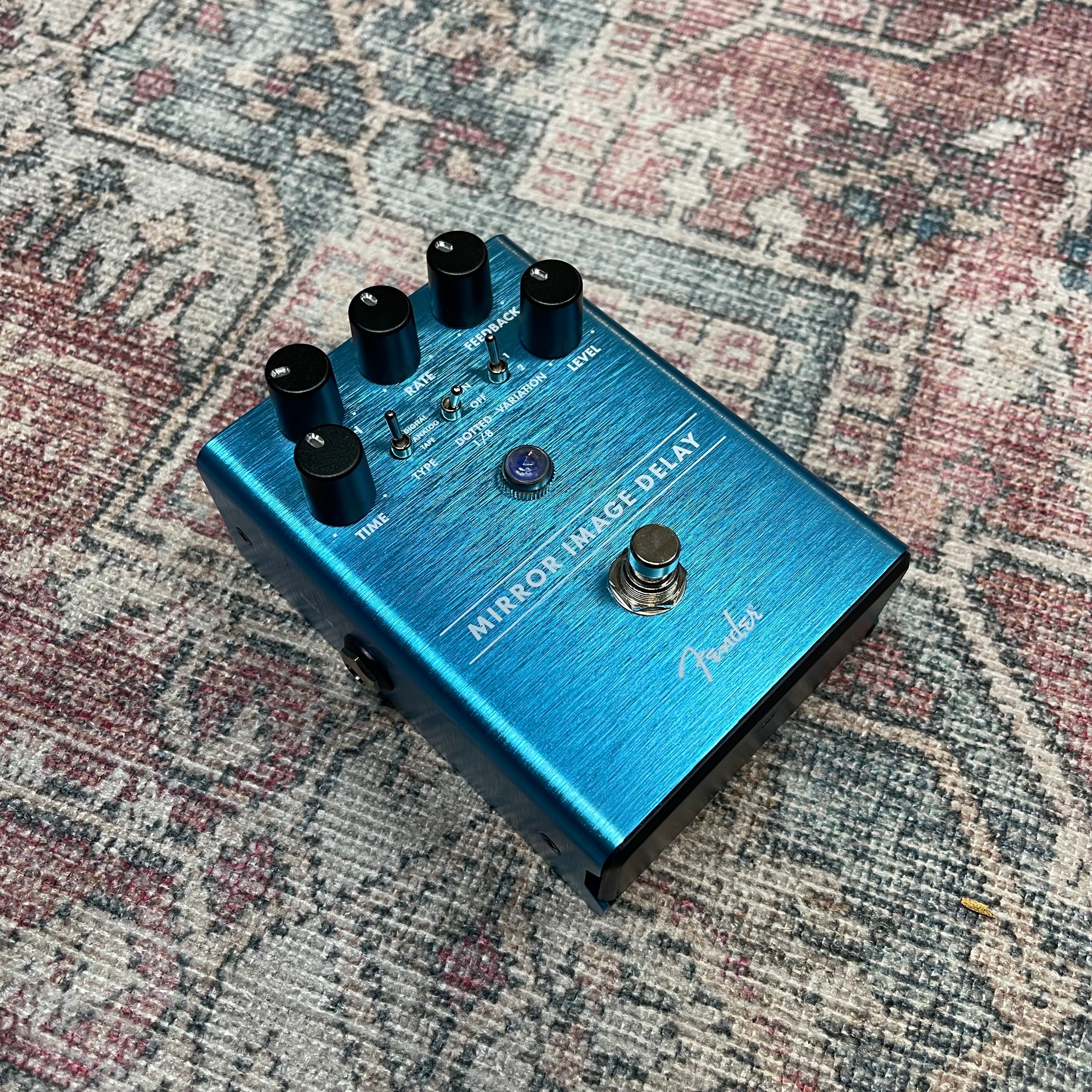 Fender Mirror Image Delay Pedal