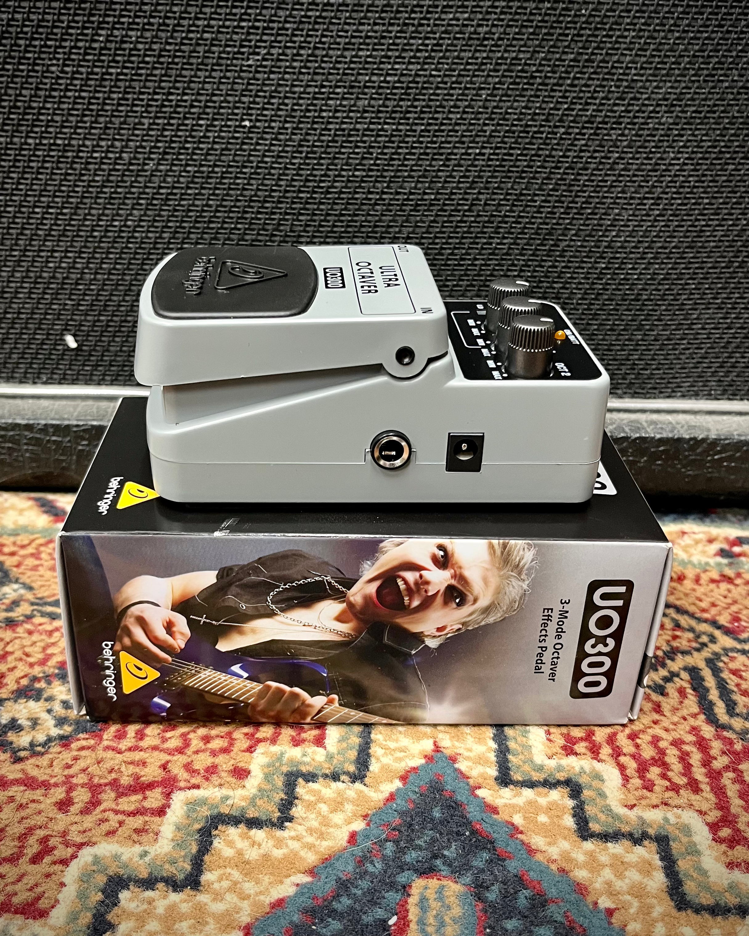 Behringer UO300 Ultra Octaver