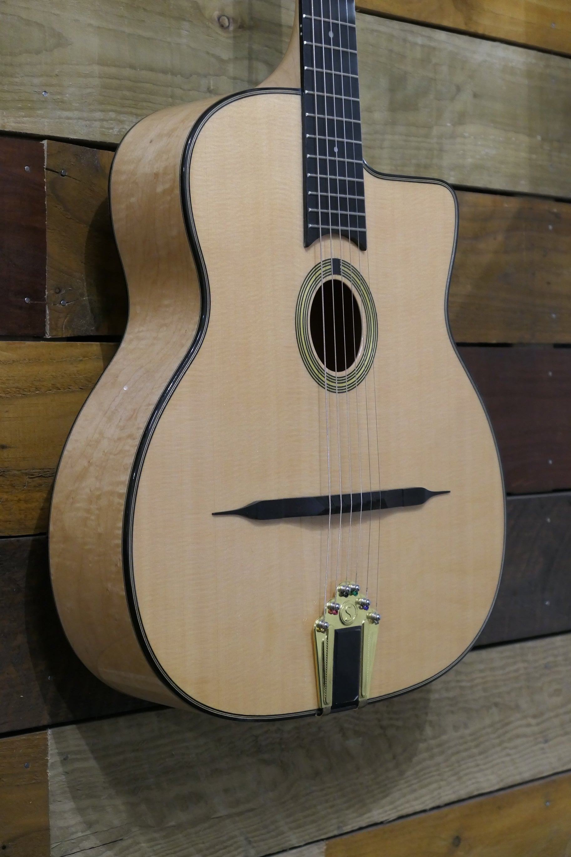 Gitane DG250M Maple Gypsy Jazz Blonde