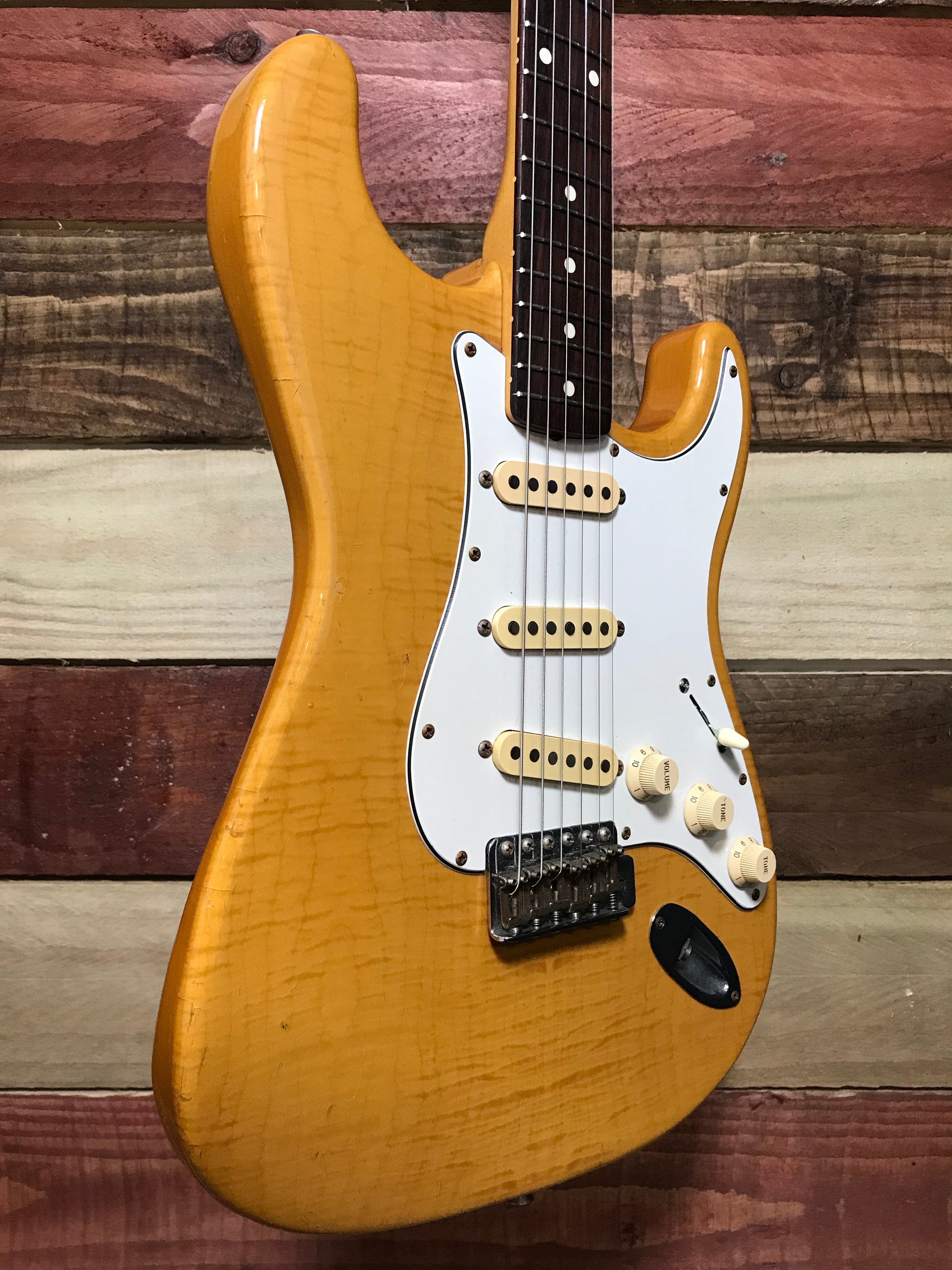 Fender MIJ 62' Reissue Foto Flame Stratocaster Blonde 1994