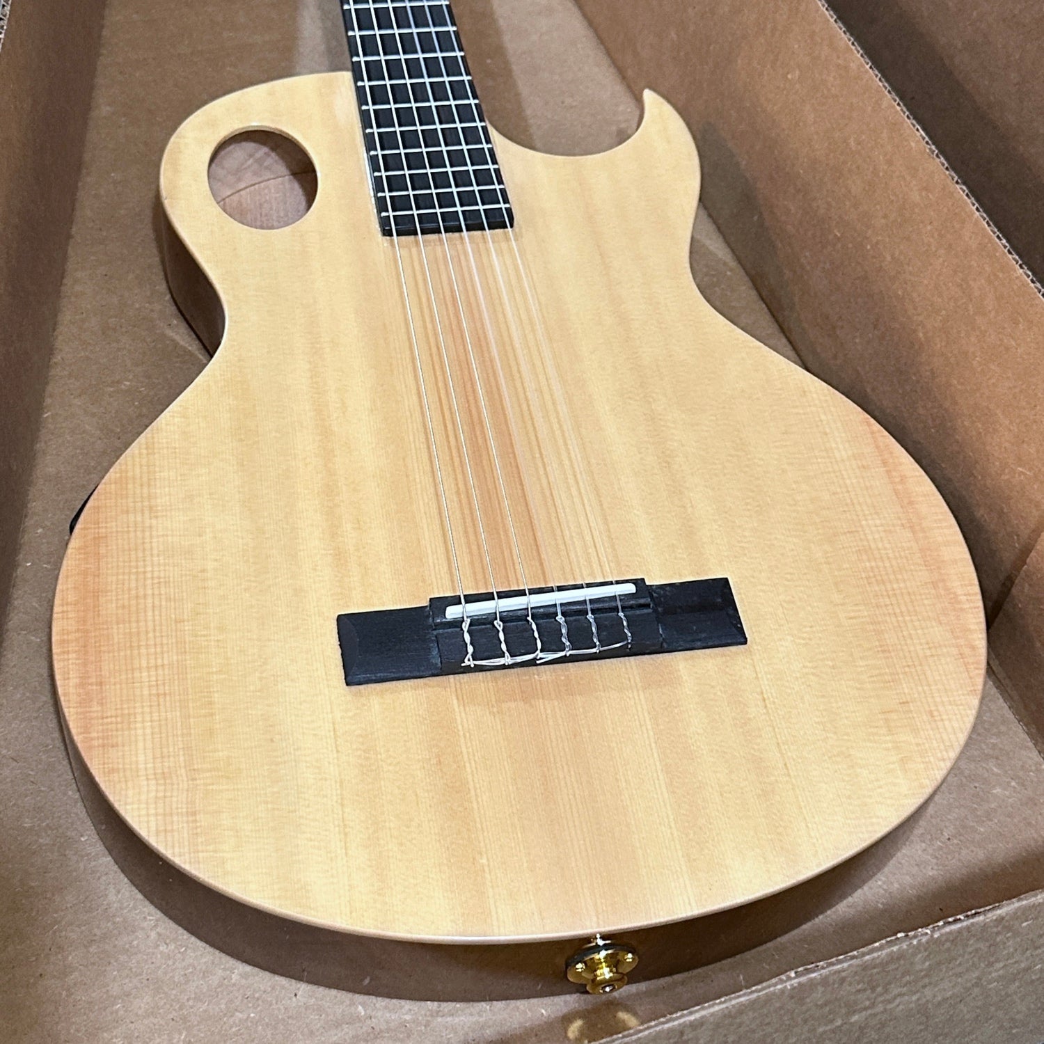 Washburn EACT42S Thin Body Nylon String Acoustic Electric Guitar - Natural