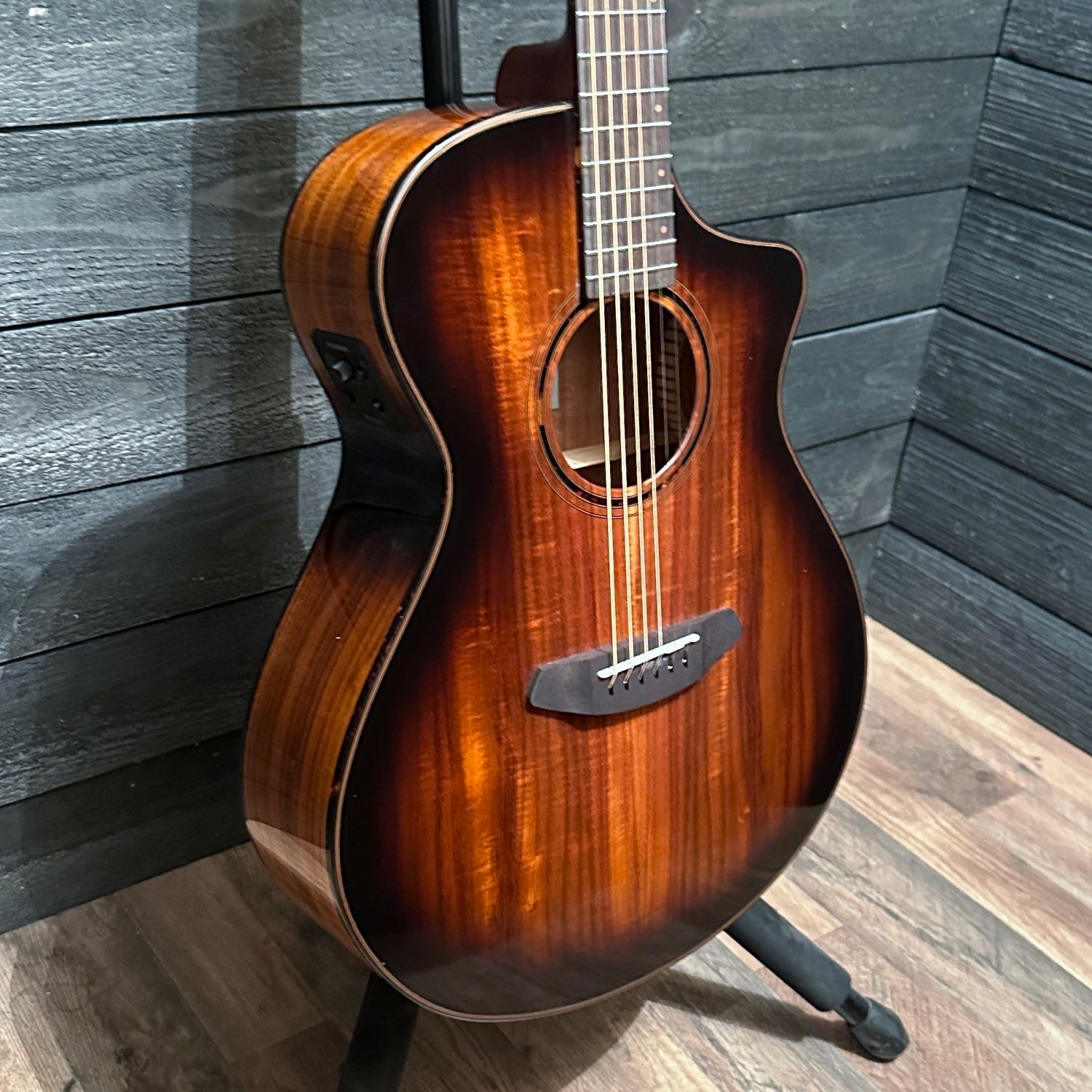 Breedlove Pursuit Exotic S Concert CE Acoustic Electric Guitar - Edge Burst Koa