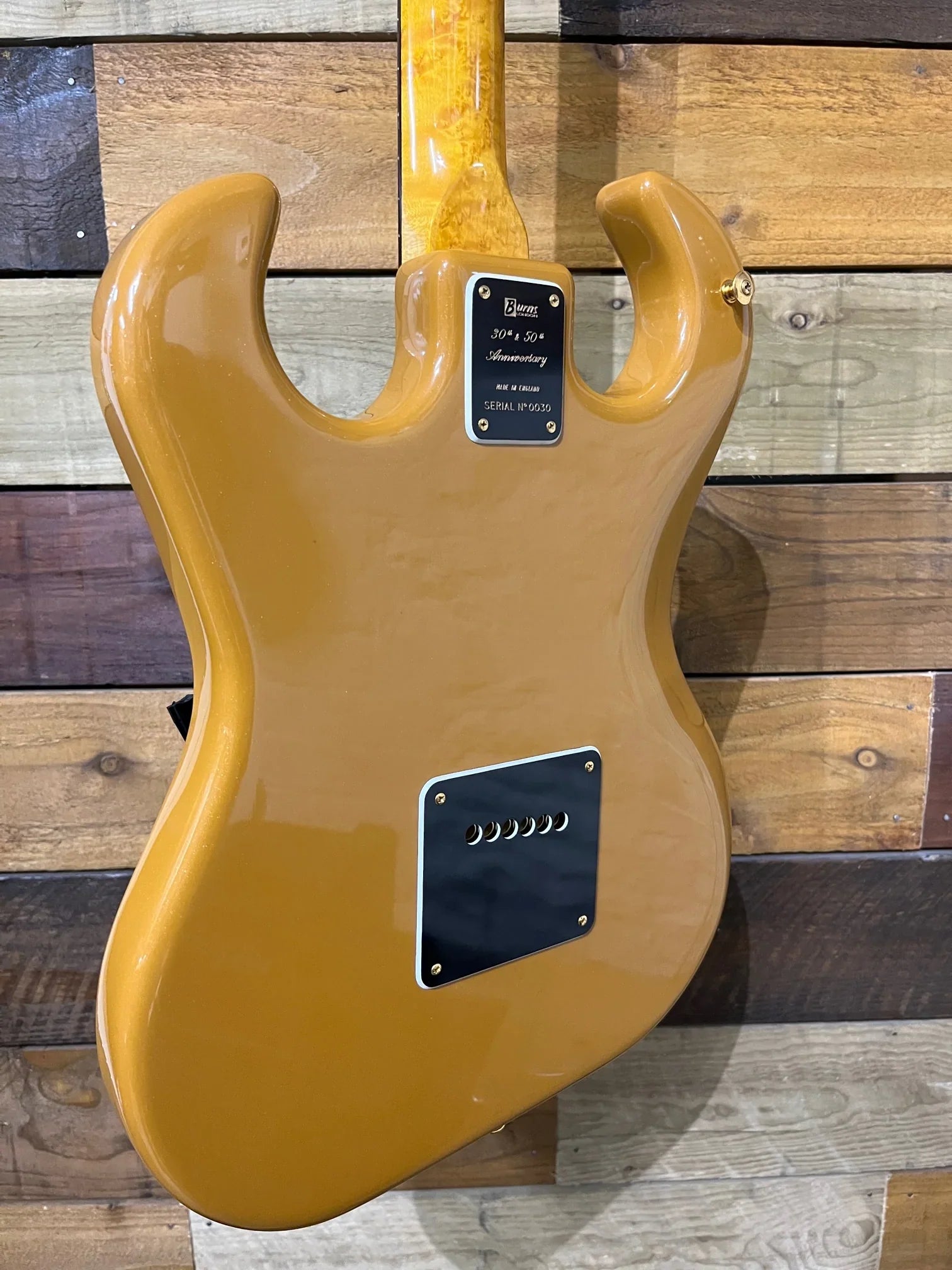 Burns Legend 30-50th Anniversary Made In England Limited Edition 1994 "Gold"
