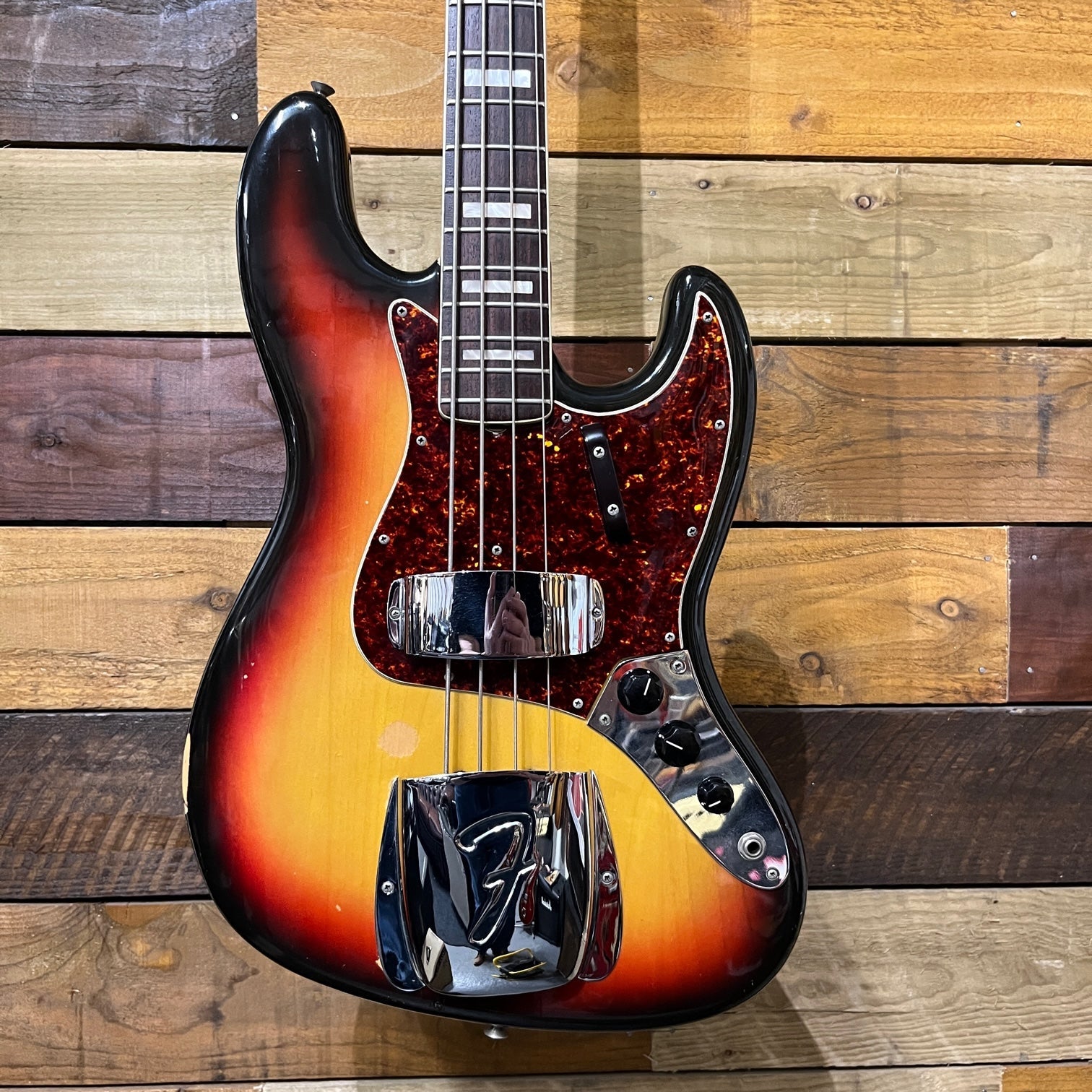Fender Jazz Bass Sunburst Rosewood Neck 1970