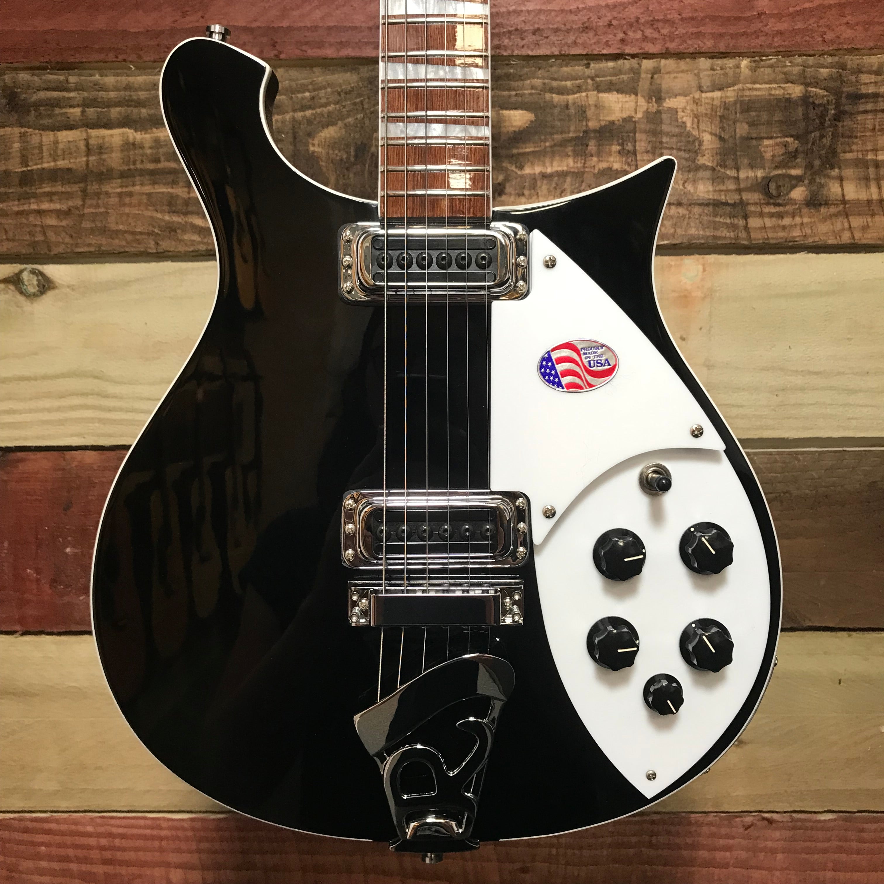 Rickenbacker 620 Jetglo 2024