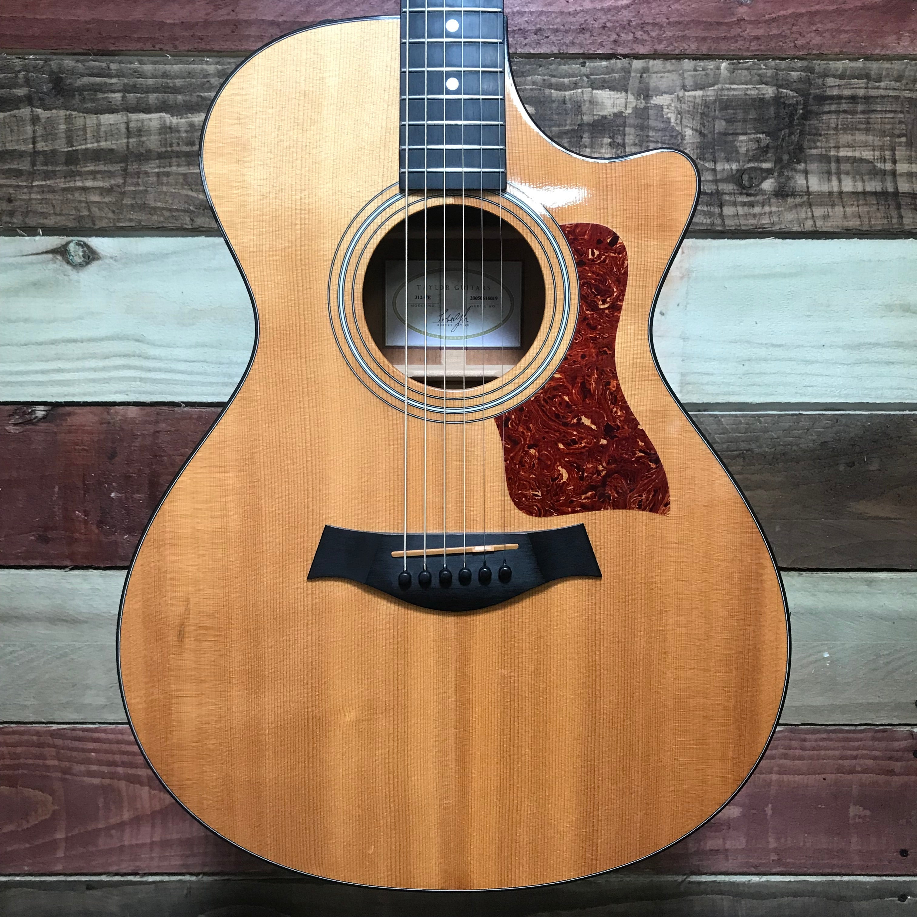 Taylor 312ce with ES1 Electronics Natural 2005