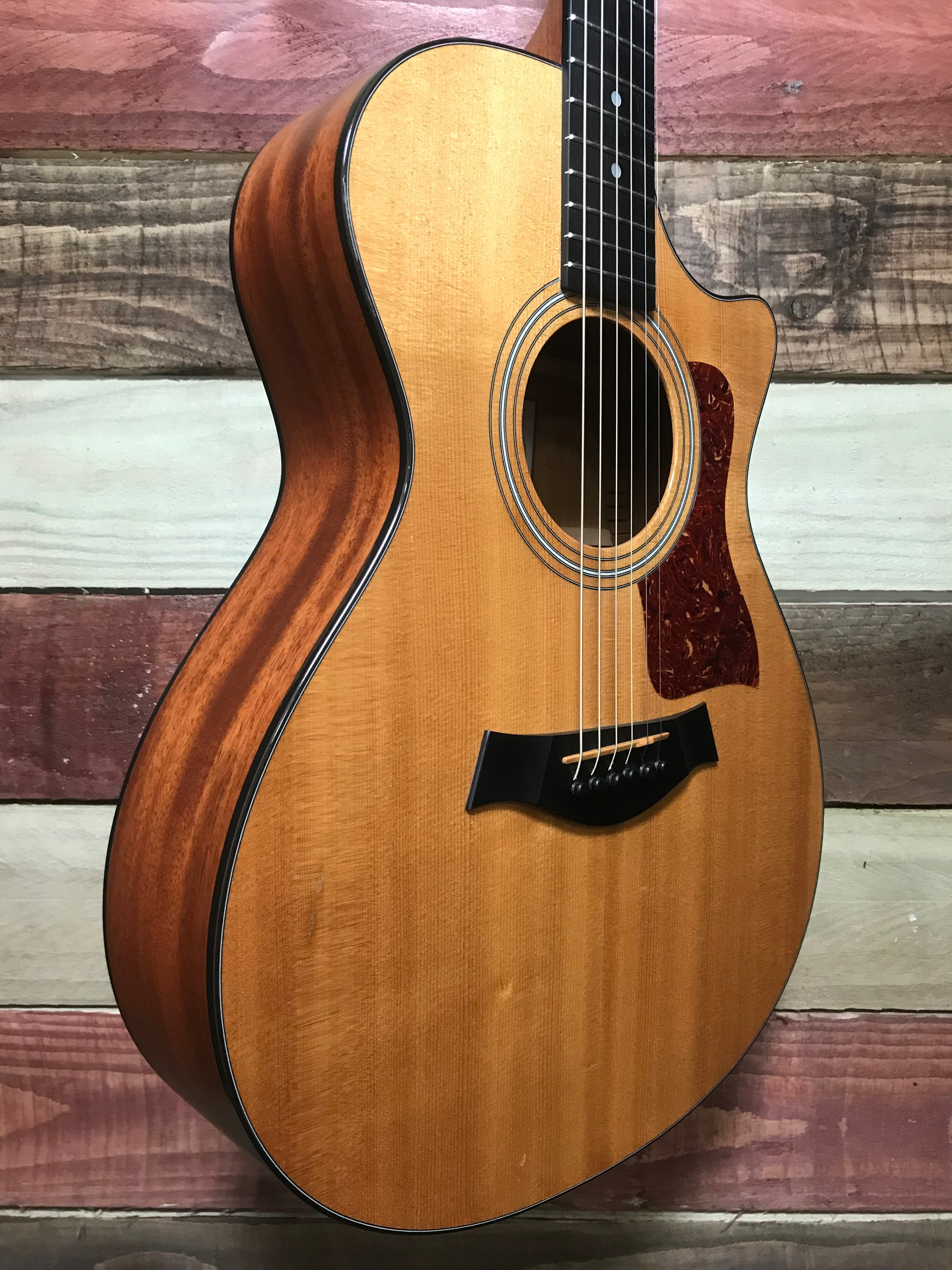 Taylor 312ce with ES1 Electronics Natural 2005