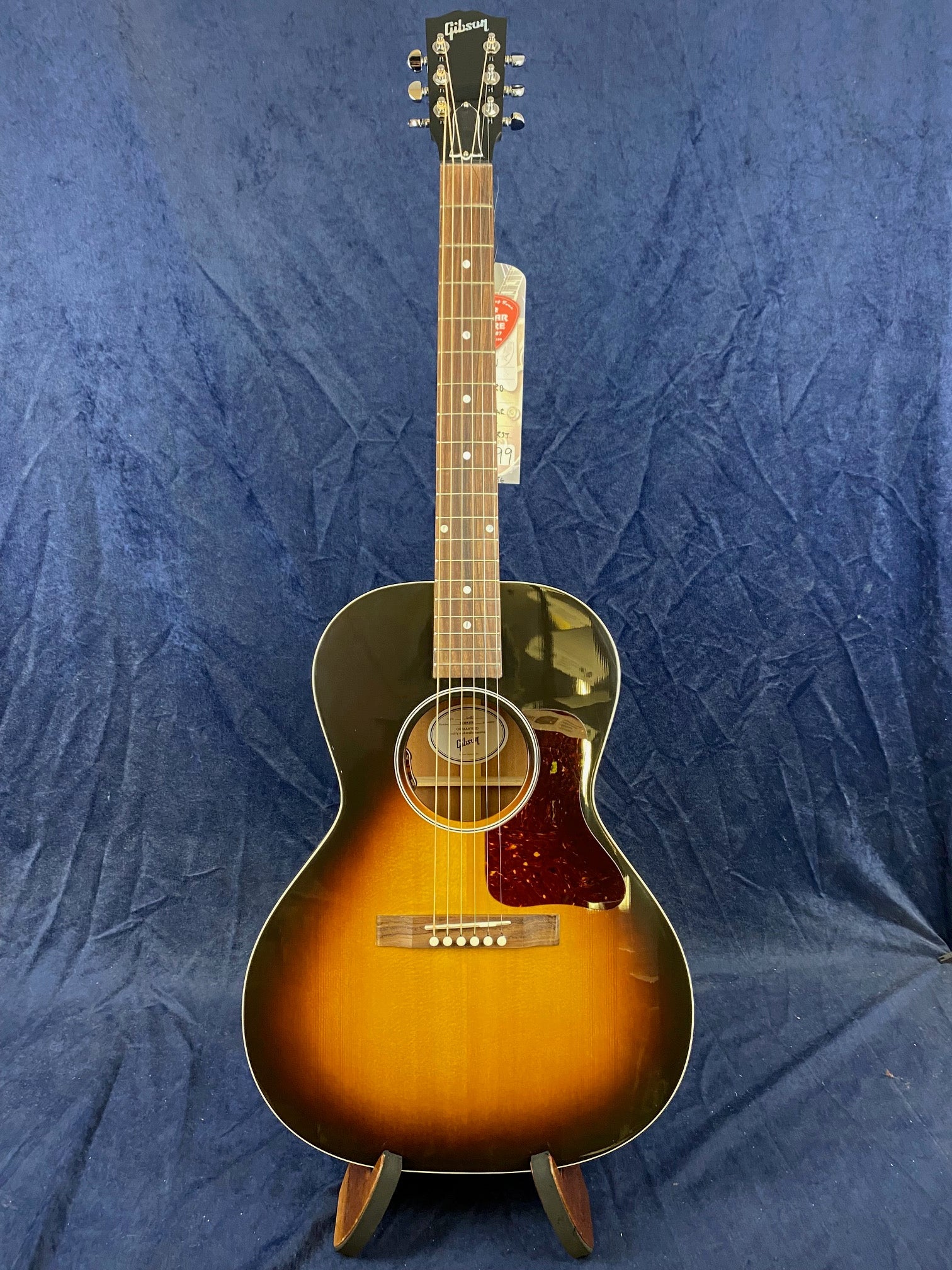 Gibson L-00 Standard Acoustic Guitar in Vintage Sunburst