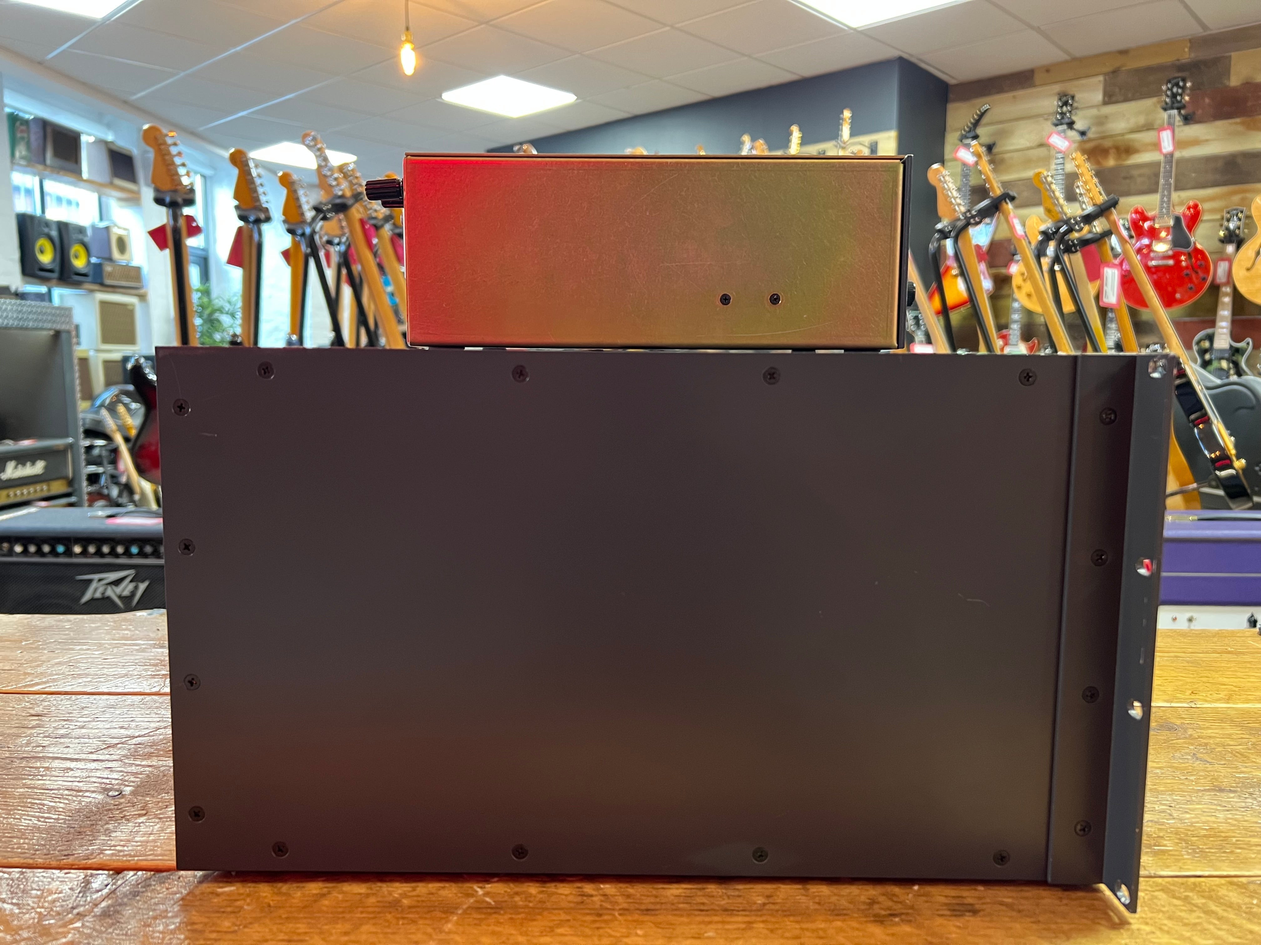 Chandler Limited Mini Rack Mixer with PSU-2 Power Supply 2019