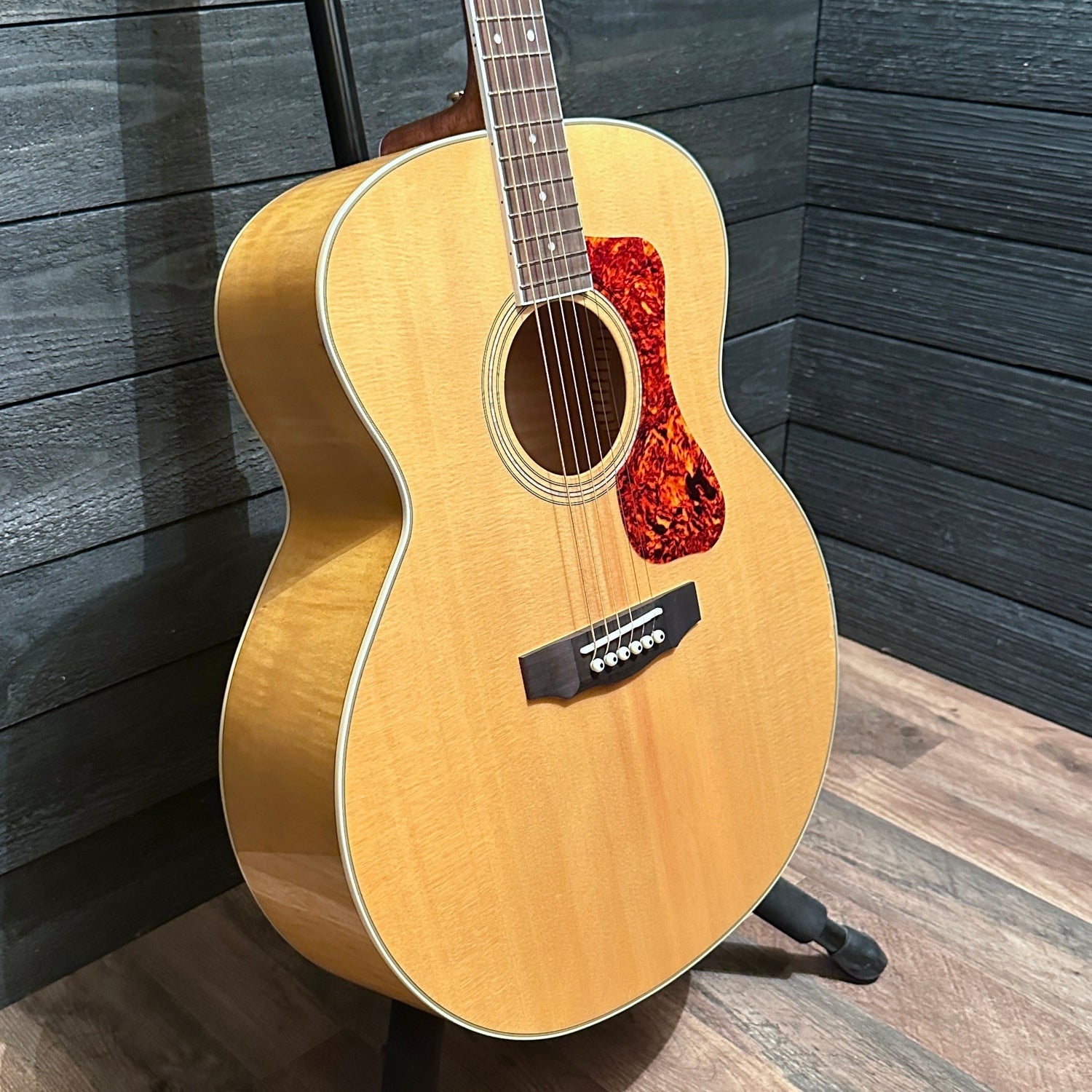 Guild F-250E Deluxe Blonde 6 String Acoustic Electric Guitar - Natural