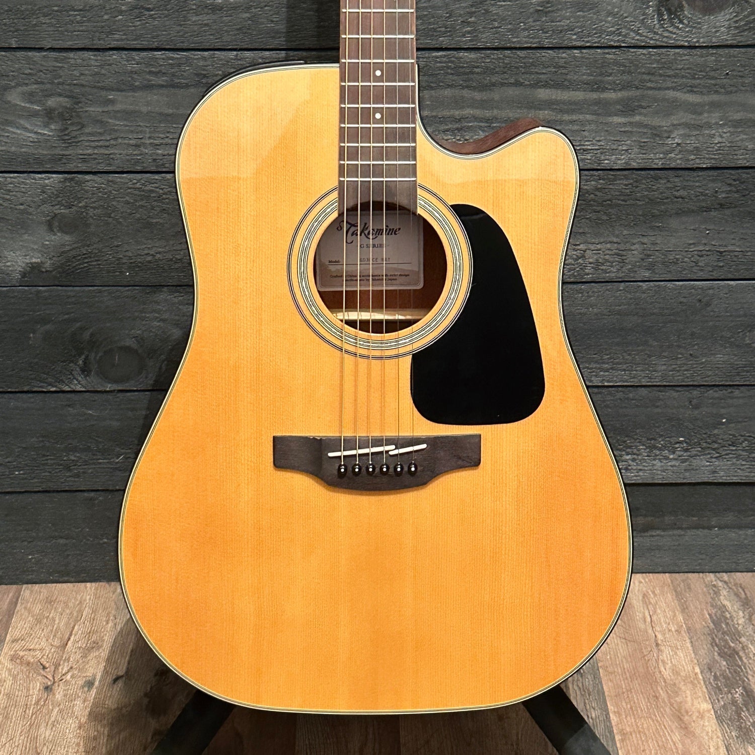 Takamine G Series GD30CE Dreadnought Cutaway Acoustic-Electric Guitar - Natural