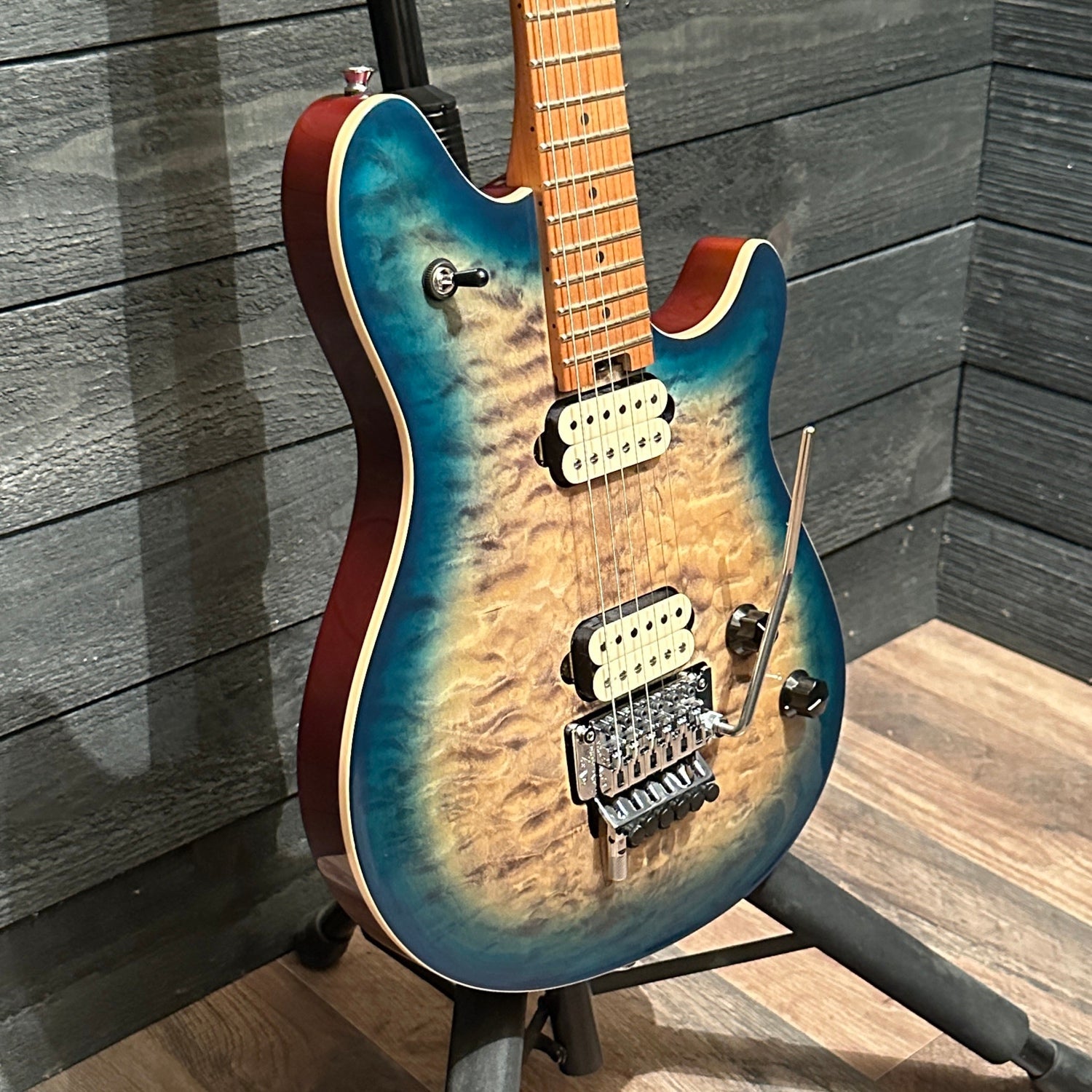 EVH Wolfgang Special QM Electric Guitar - Indigo Burst