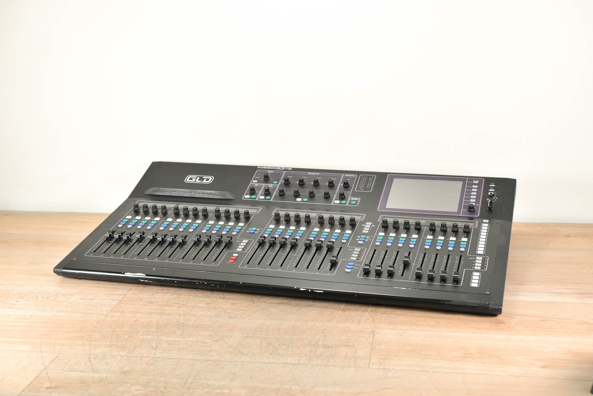 Allen & Heath GLD-112 Compact Digital Mixing Surface