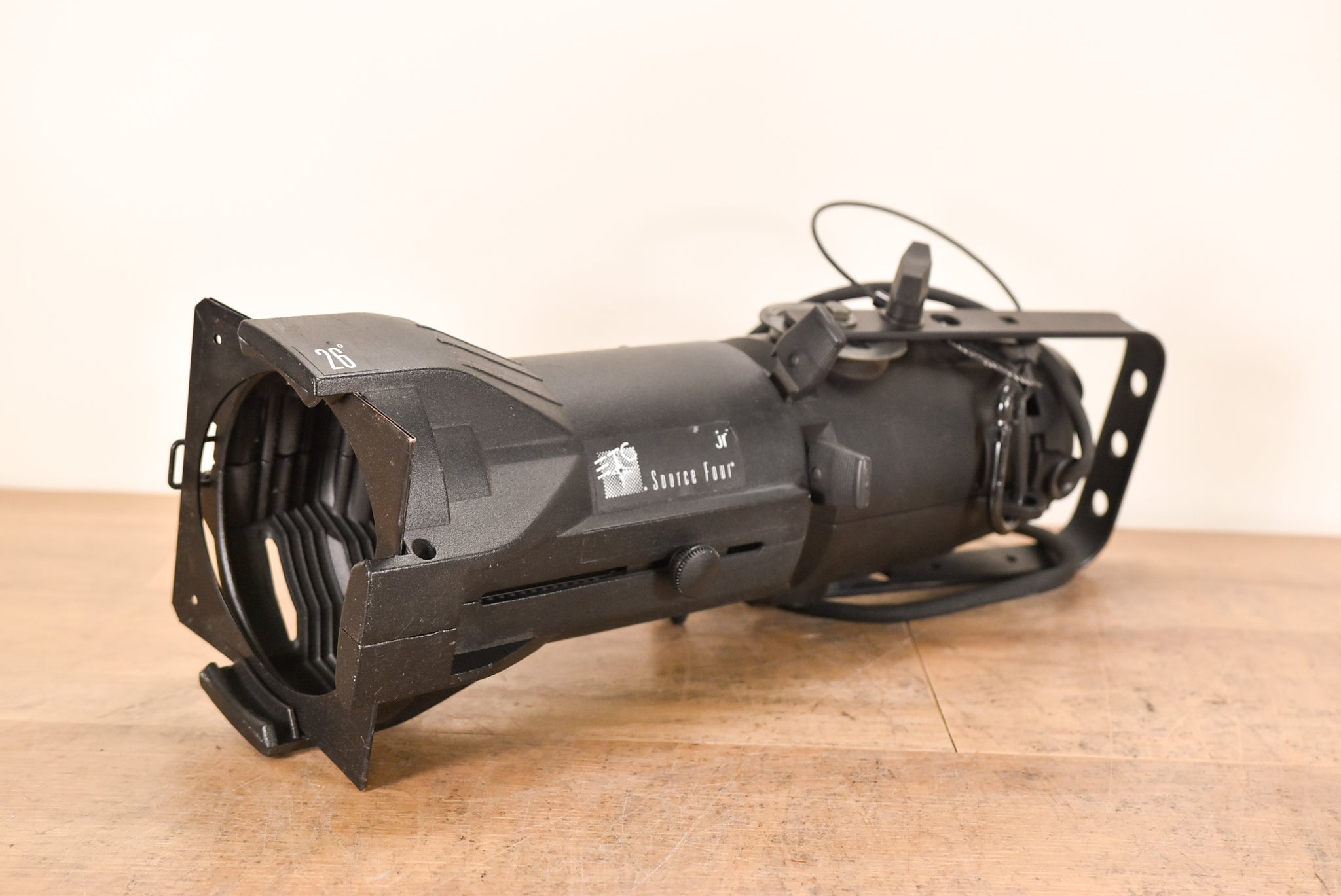 ETC Source Four Jr 26 Degree 575 Ellipsoidal Light