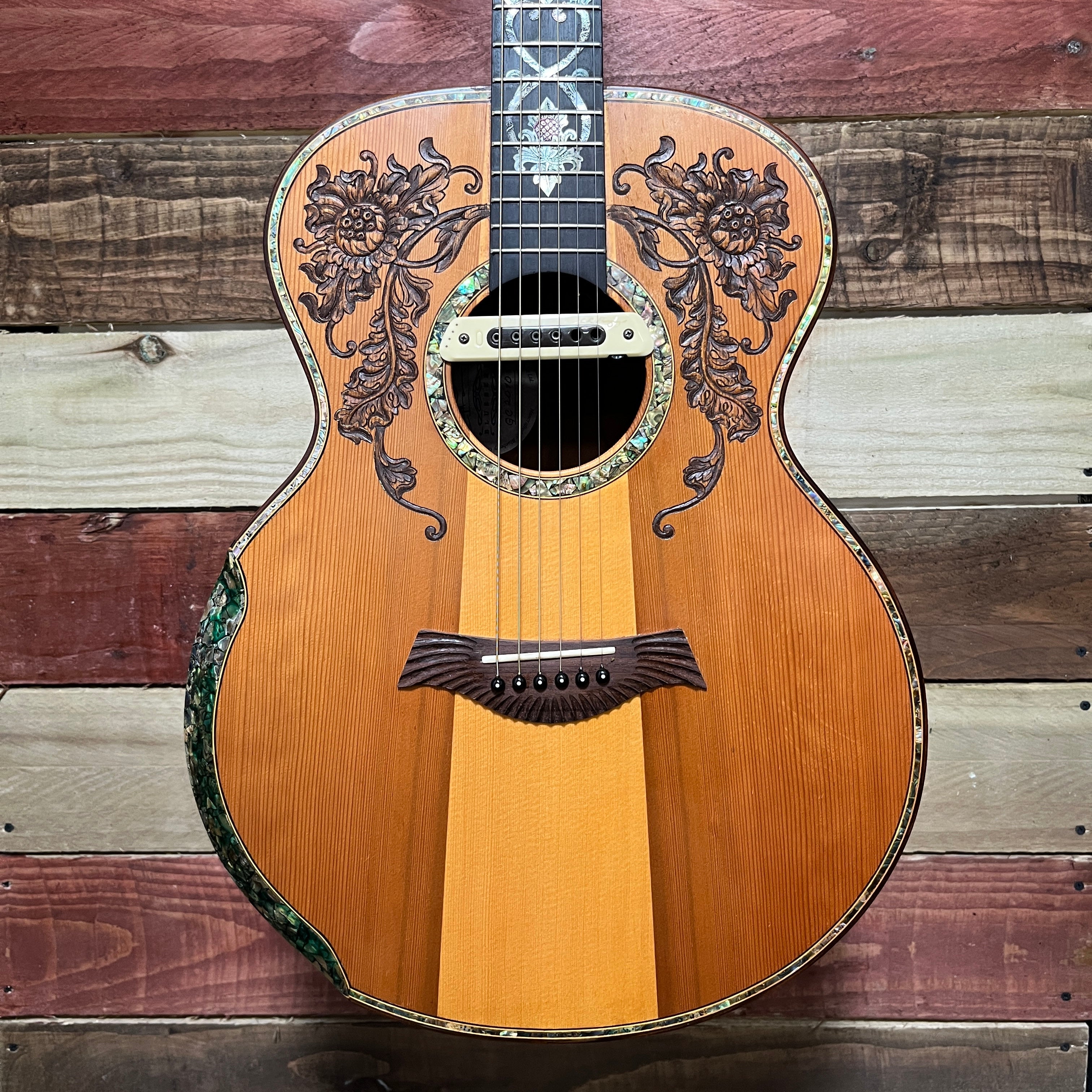 Blueberry Grand Concert Floral Motif 2020 Natural