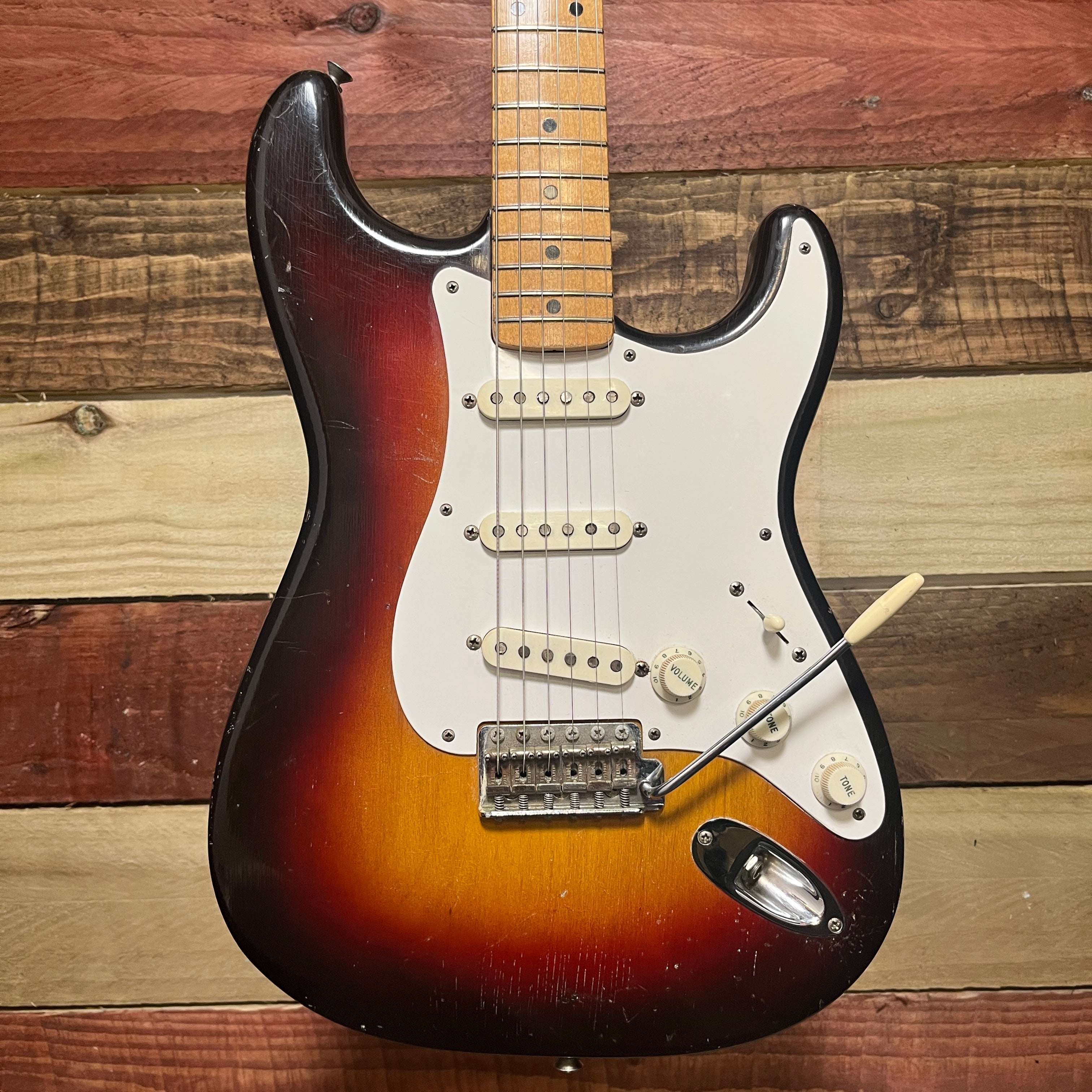 Fender Stratocaster 1958 - Three Tone Sunburst