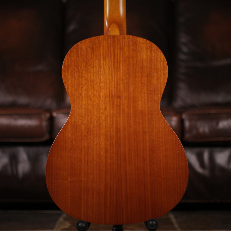 Valencia 3/4 Classic Standard rear