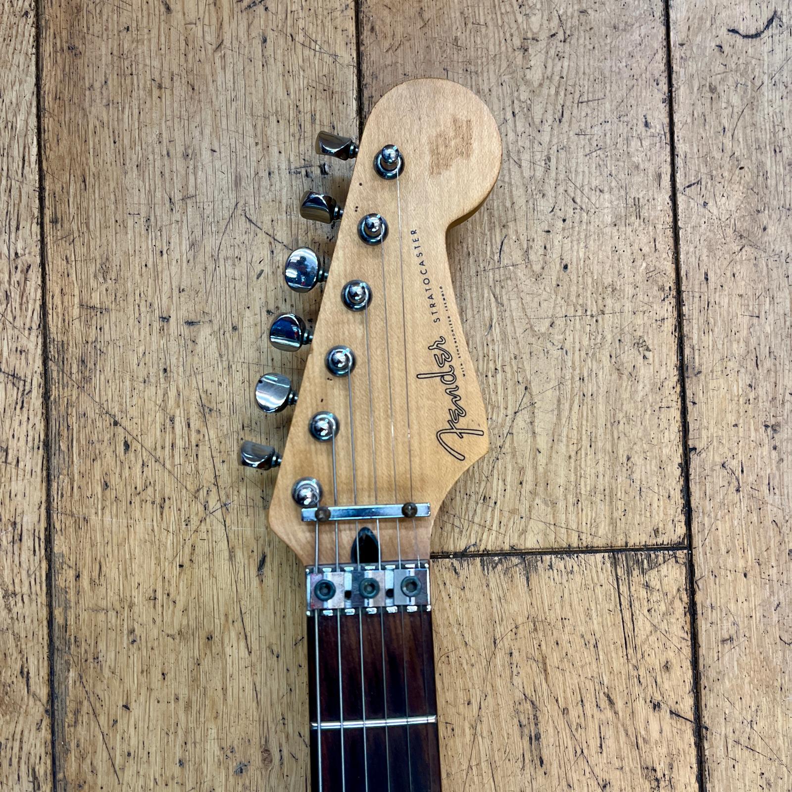 Fender Stratocaster 1992 Japan HSS EMG Pickups Pre-Owned