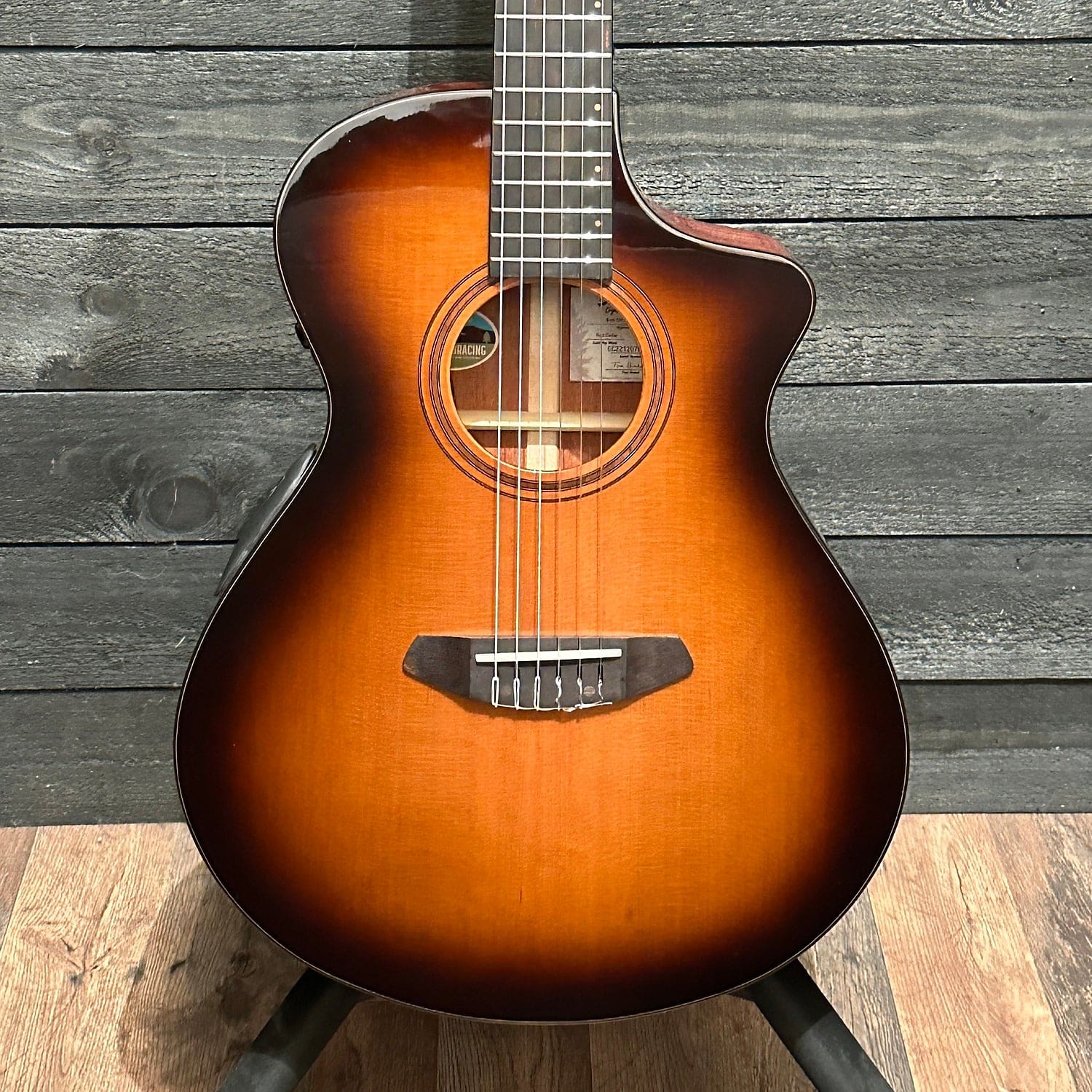 Breedlove Solo Concert CE Nylon String Acoustic-Electric Guitar w/ Case - Edge Burst