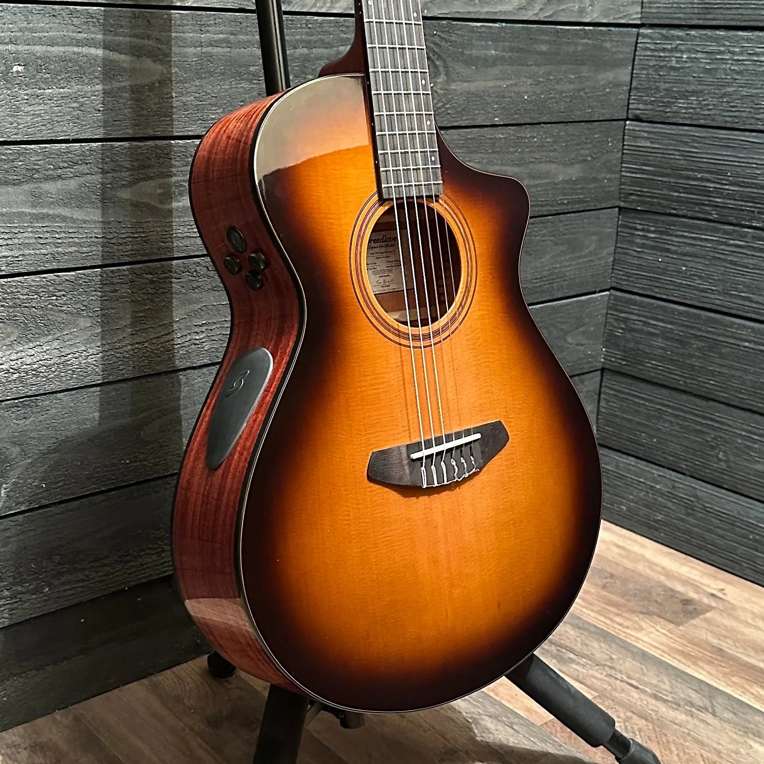 Breedlove Solo Concert CE Nylon String Acoustic-Electric Guitar w/ Case - Edge Burst