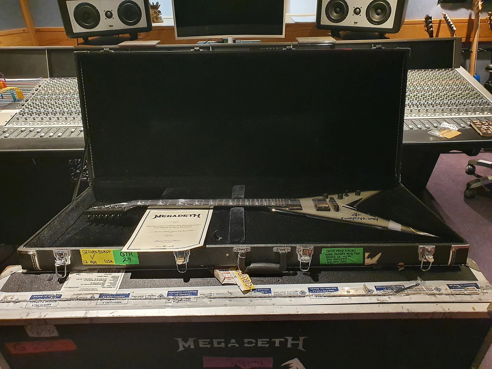 Dave Mustaine's Personally Owned Megadeth Tour Dean USA Custom Shop VMNT Flying King V kv1