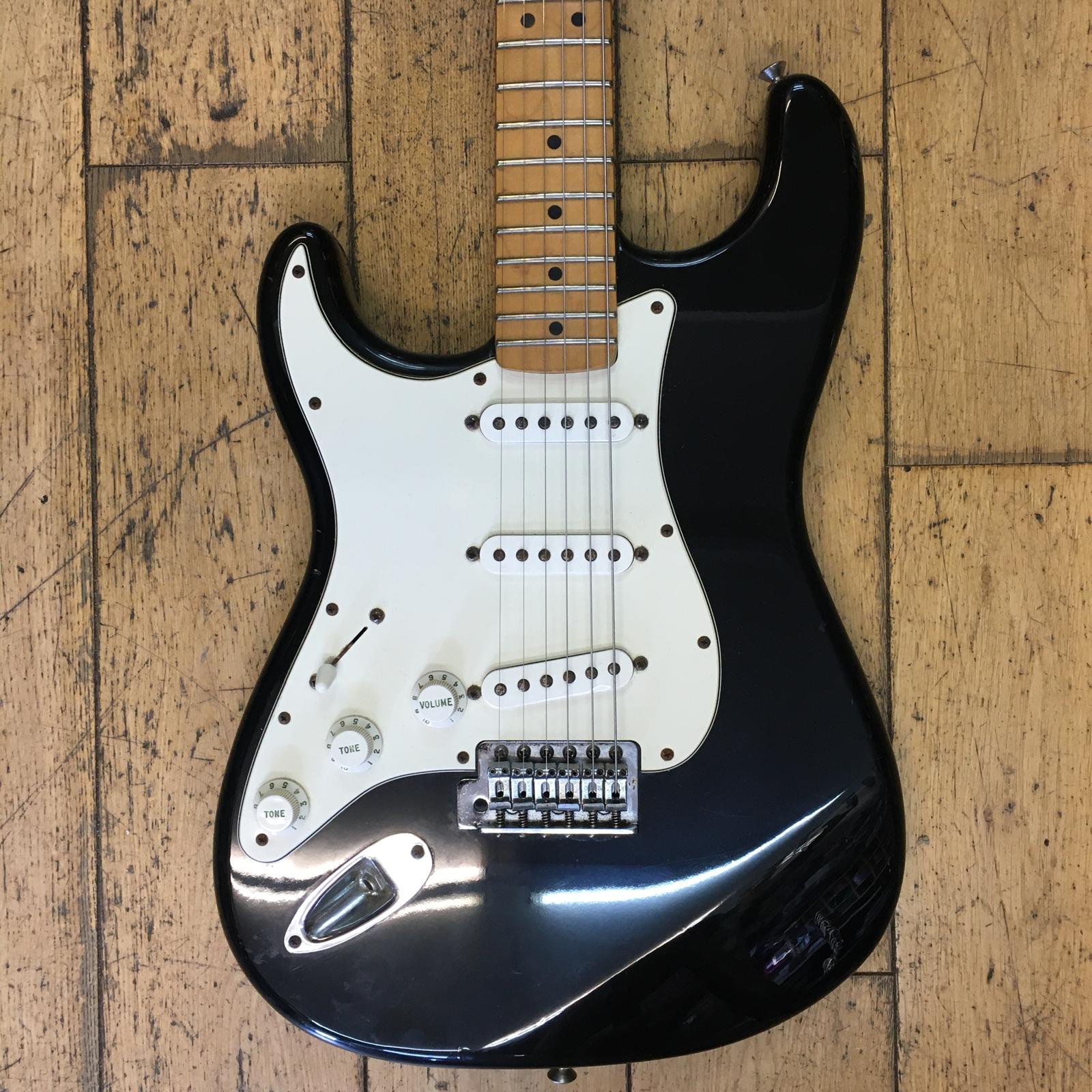 Fender Stratocaster L/H Pre-Owned
