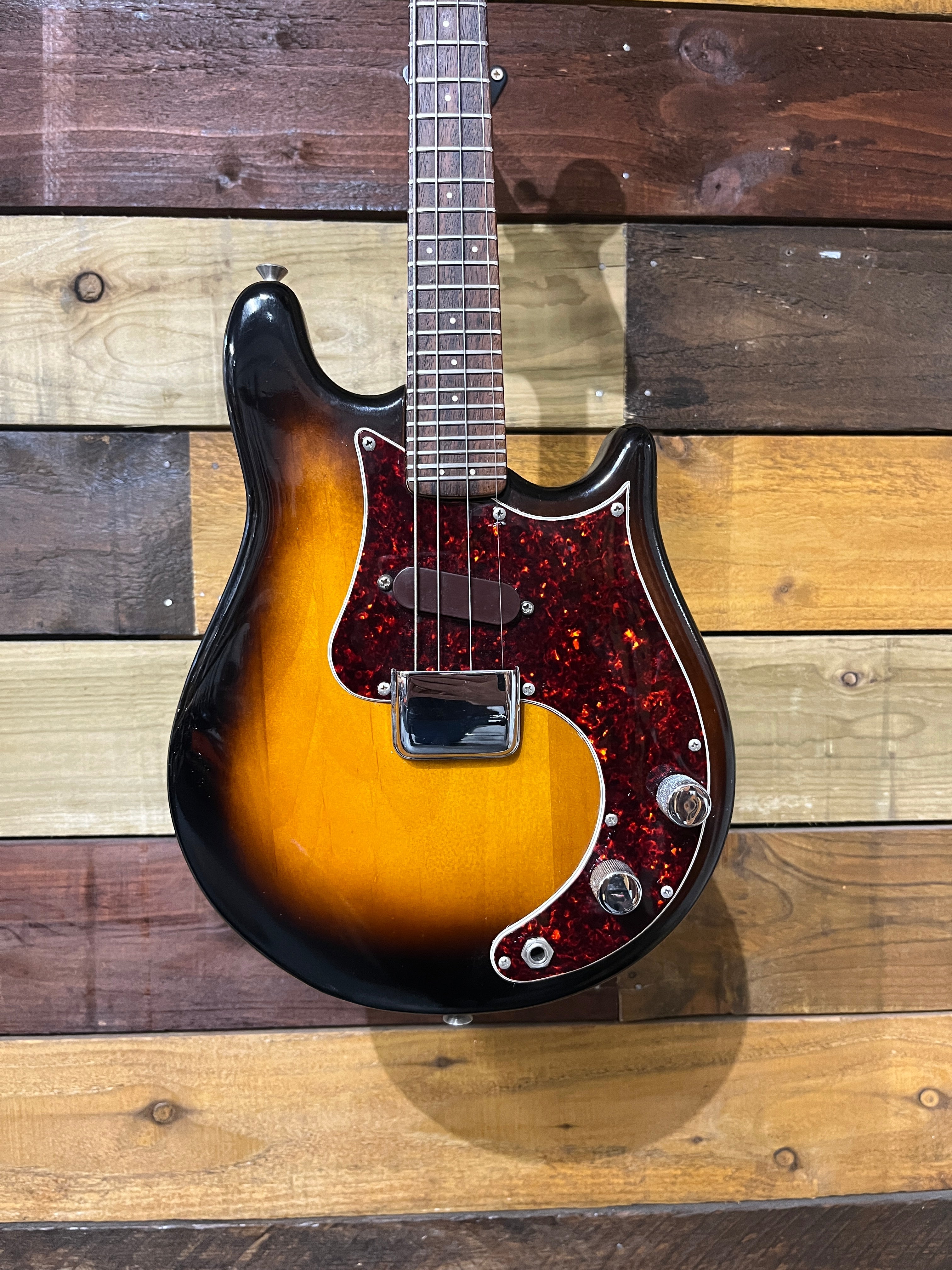 Fender Mandocaster 1972 Sunburst With Original Case