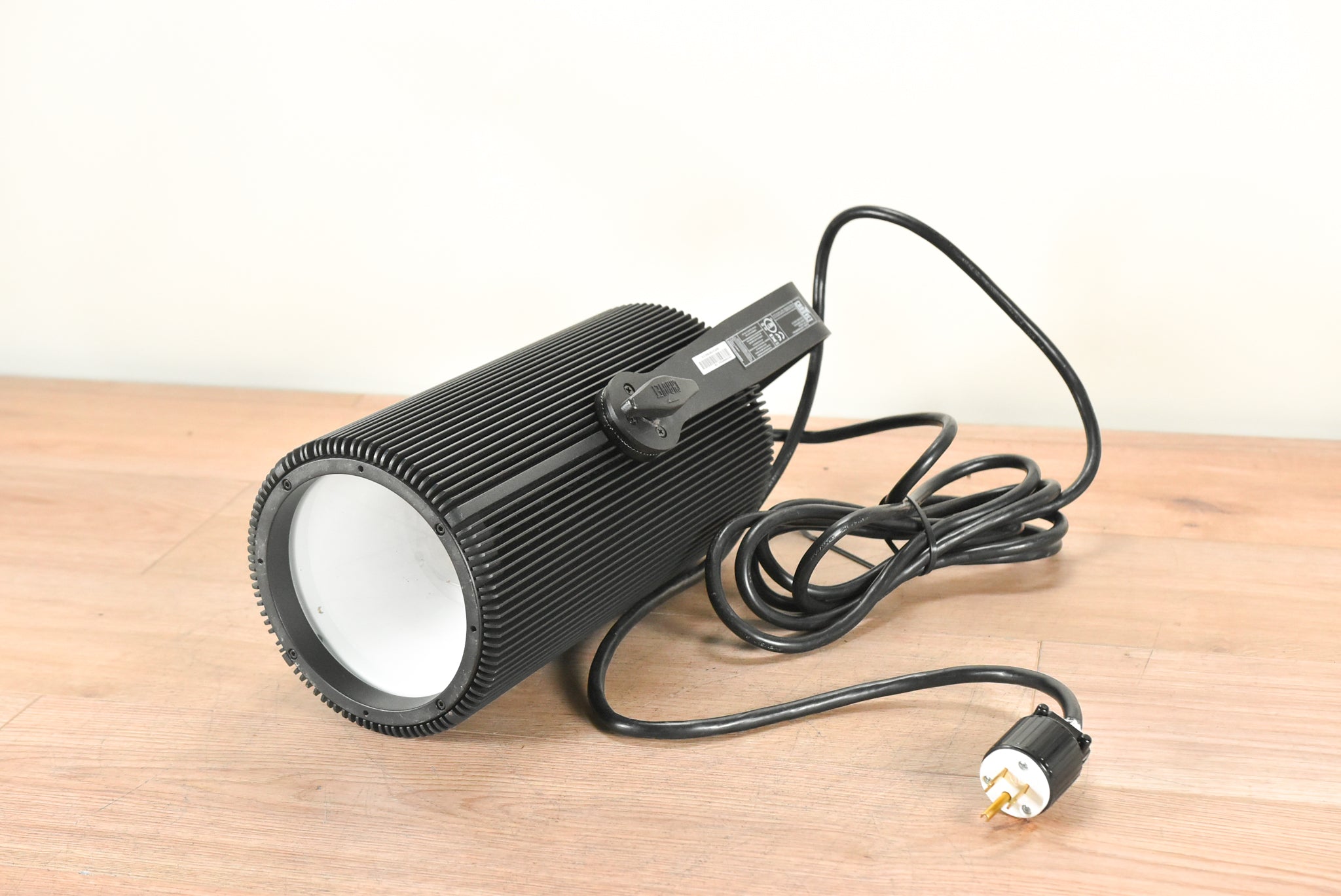 Chauvet Ovation H-605FC RGBAL LED House Light