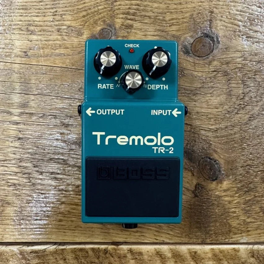 BOSS TR-2 Tremolo Pedal