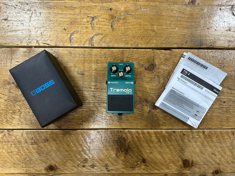 BOSS TR-2 Tremolo Pedal