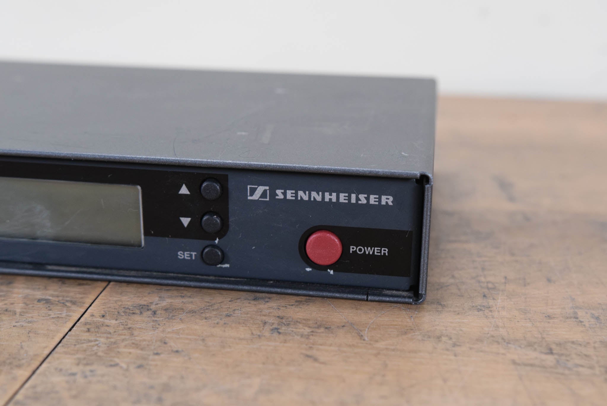 Sennheiser EM 100 Wireless Receiver - 518-550 MHz (NO POWER SUPPLY)