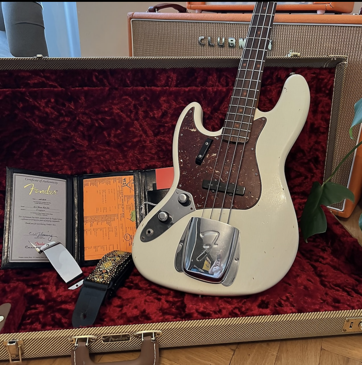 2018 Fender Custom Shop Jazz Bass Left Handed '60 Journeyman Relic Guitar OHSC