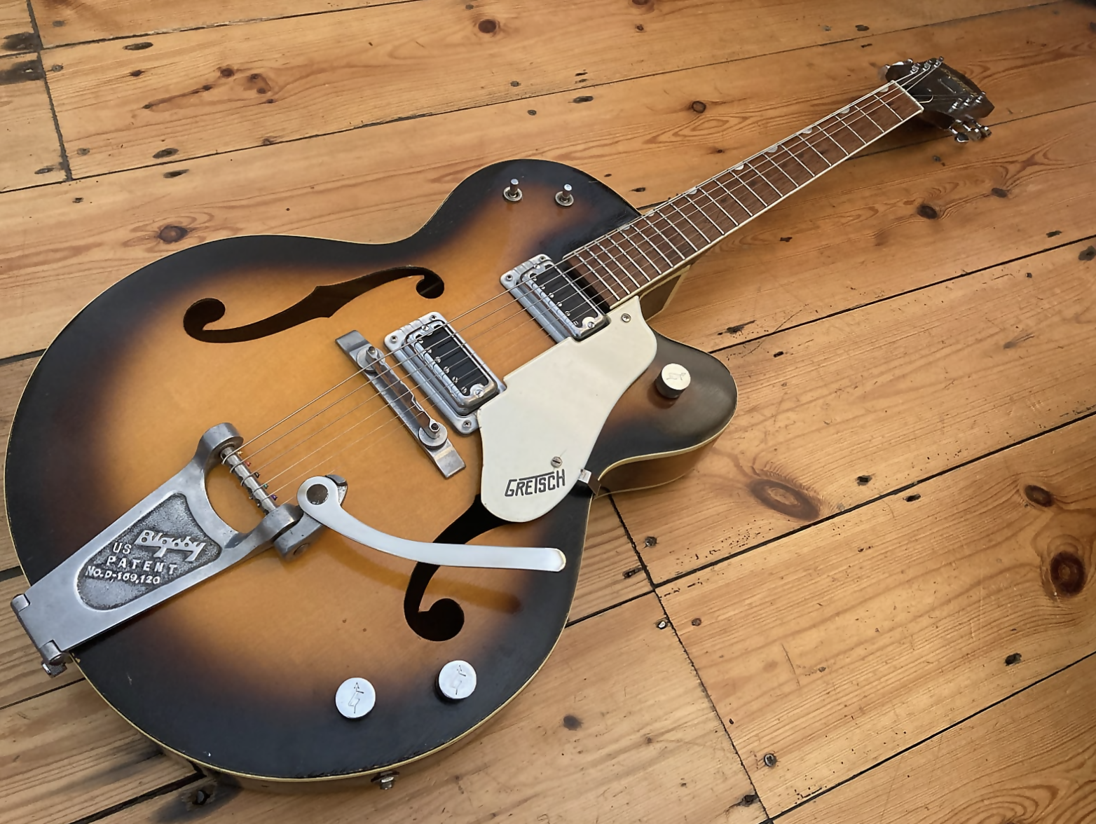 1963 Gretsch Model 6117T Anniversary Electric Guitar - Made in USA - Vintage - Roadworn